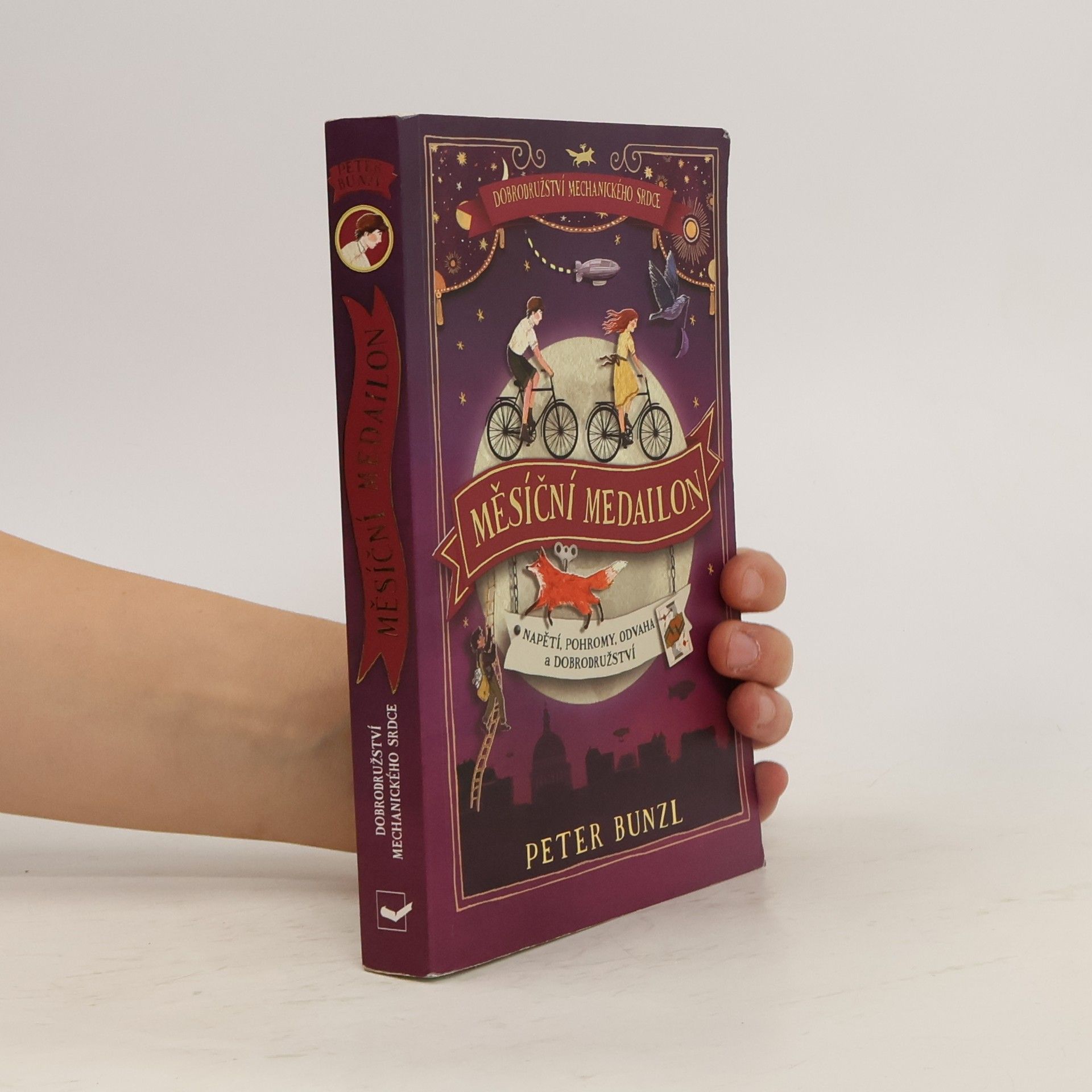 Peter Bunzl Měsíční medailon