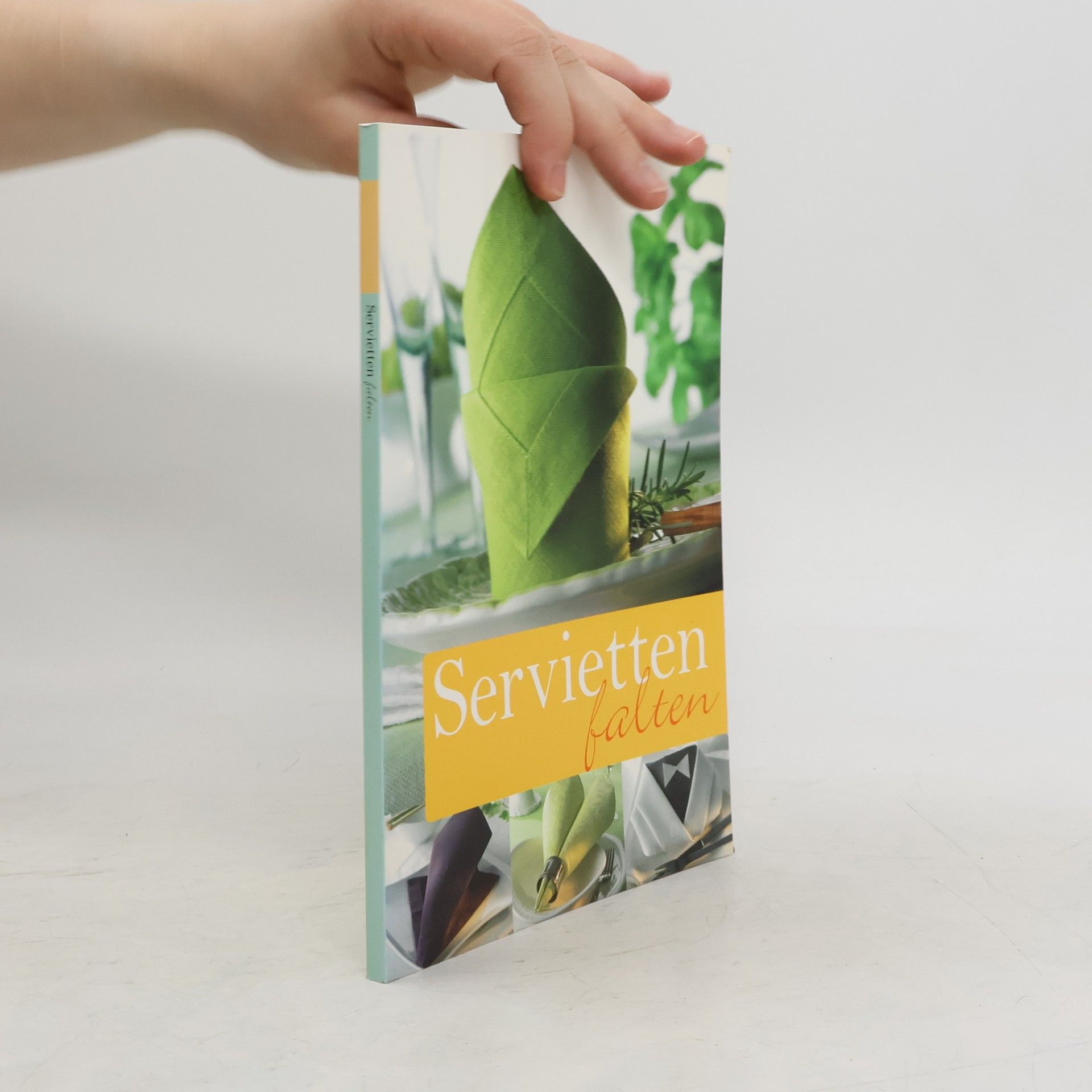Autorenkollektiv Servietten falten