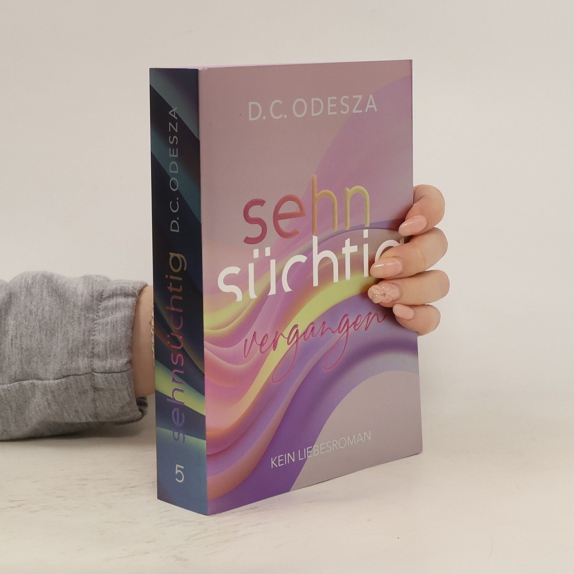 D. C. Odesza Sehnsüchtig Vergangen