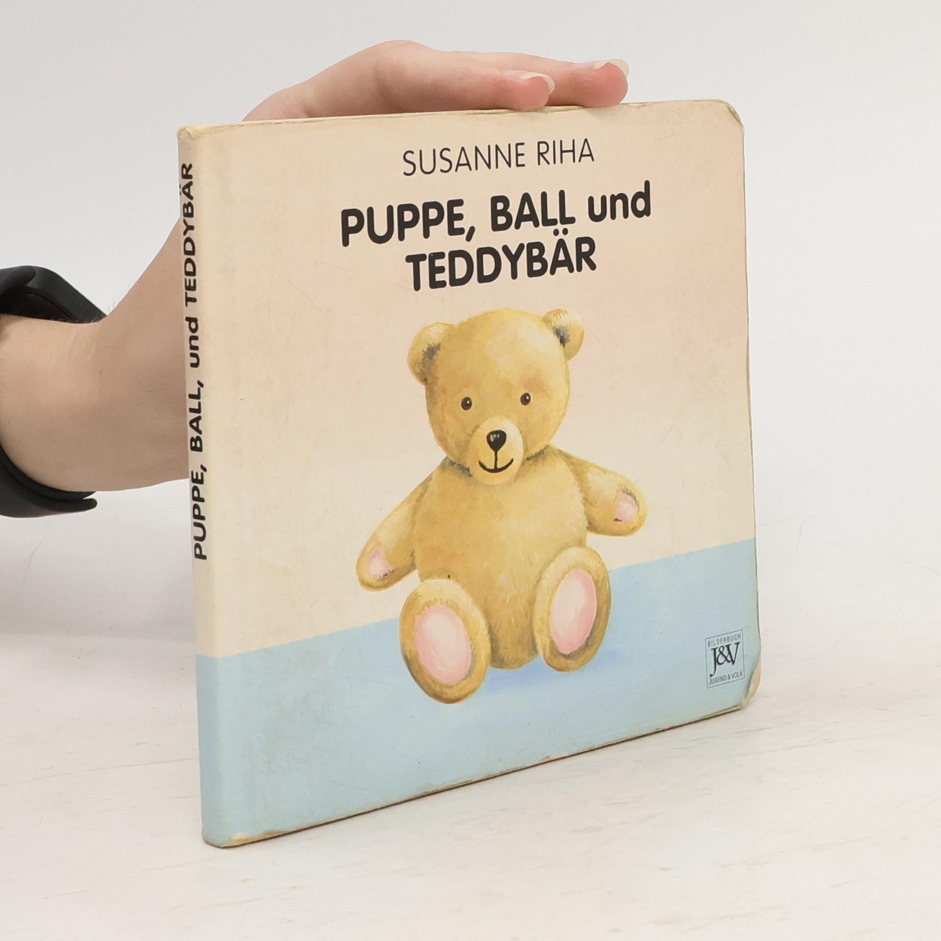 Susanne Riha Puppe, Ball und Teddybär