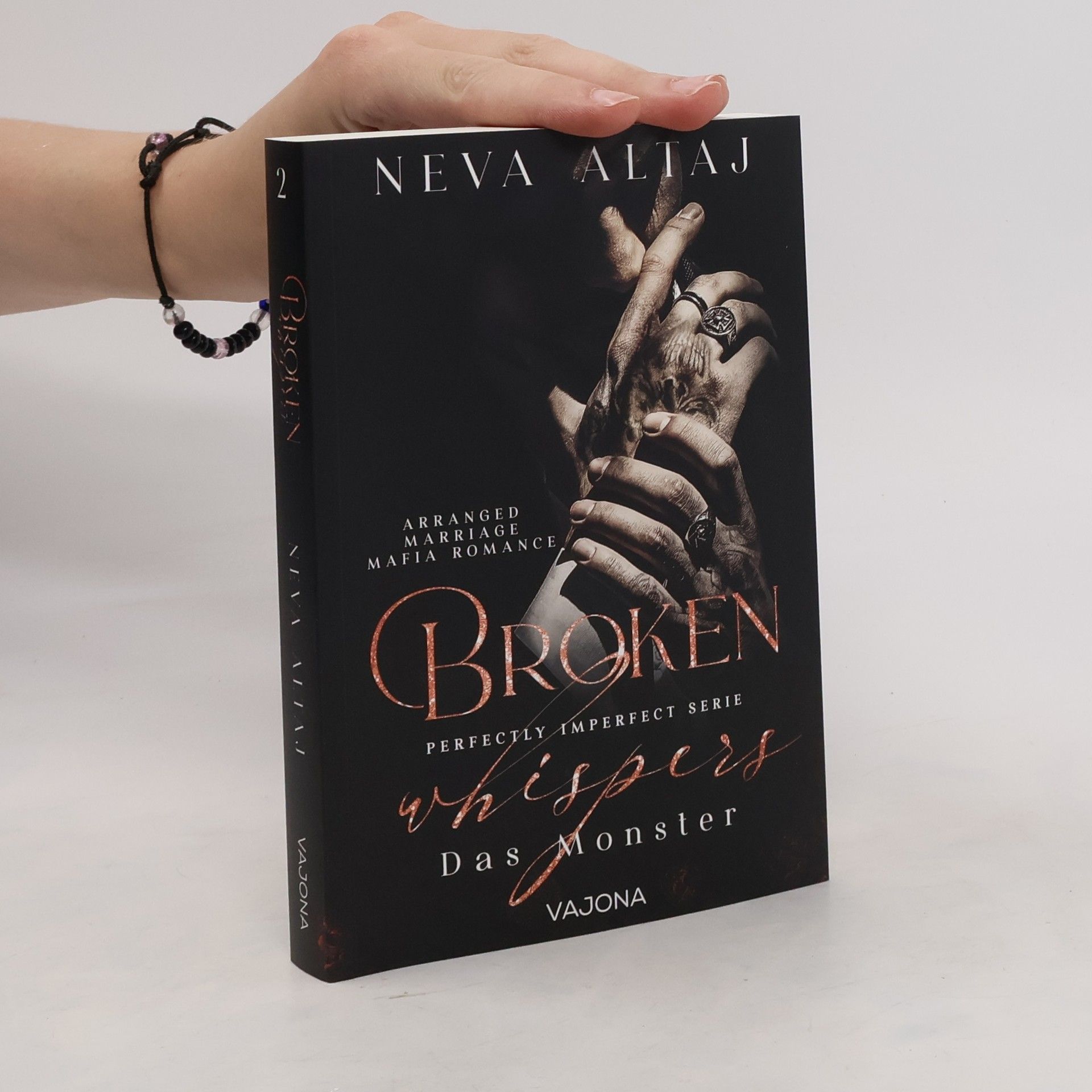 Neva Altaj Broken Whispers - Das Monster / Perfectly Imperfect Bd.2