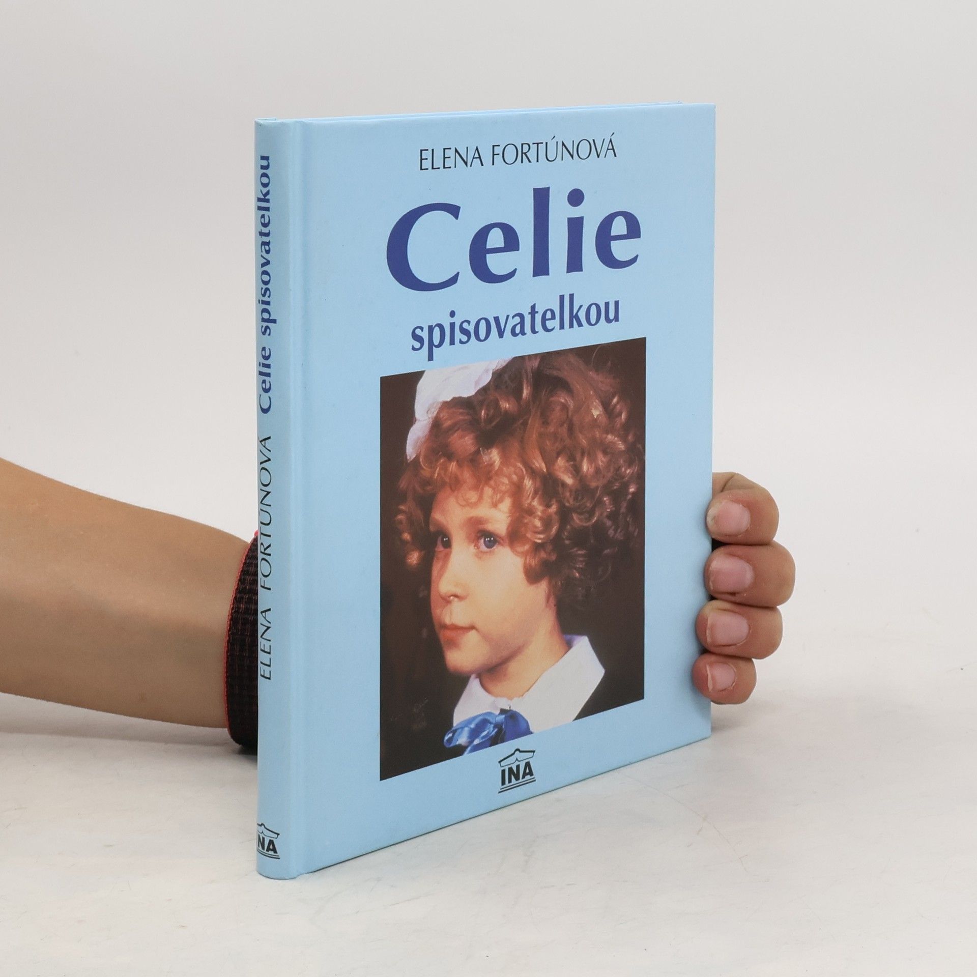 Elena Fortún Celie spisovatelkou