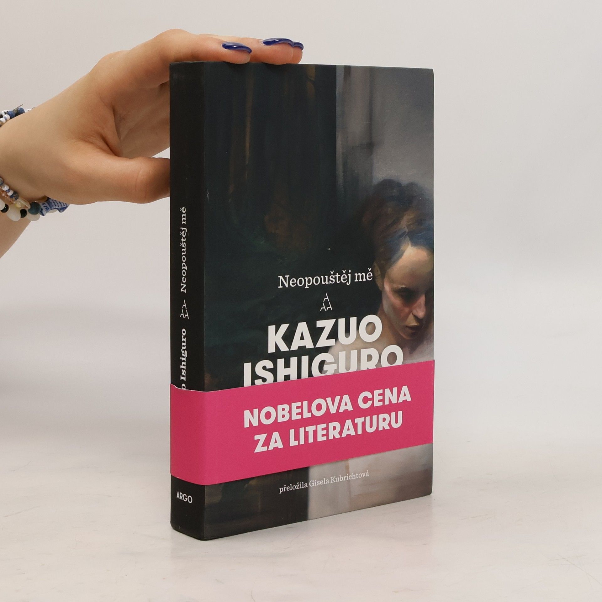 Kazuo Ishiguro Neopouštěj mě