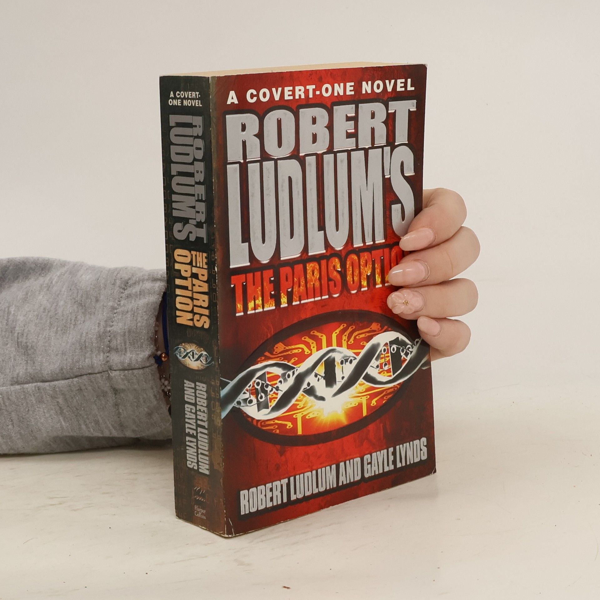 Robert Ludlum Paris Option