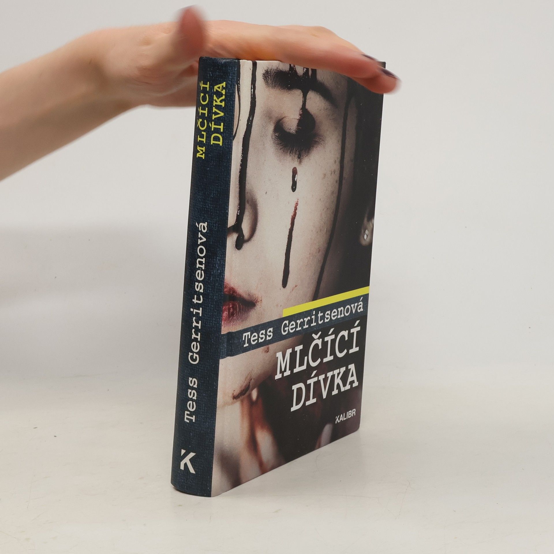 Tess Gerritsen Mlčící dívka