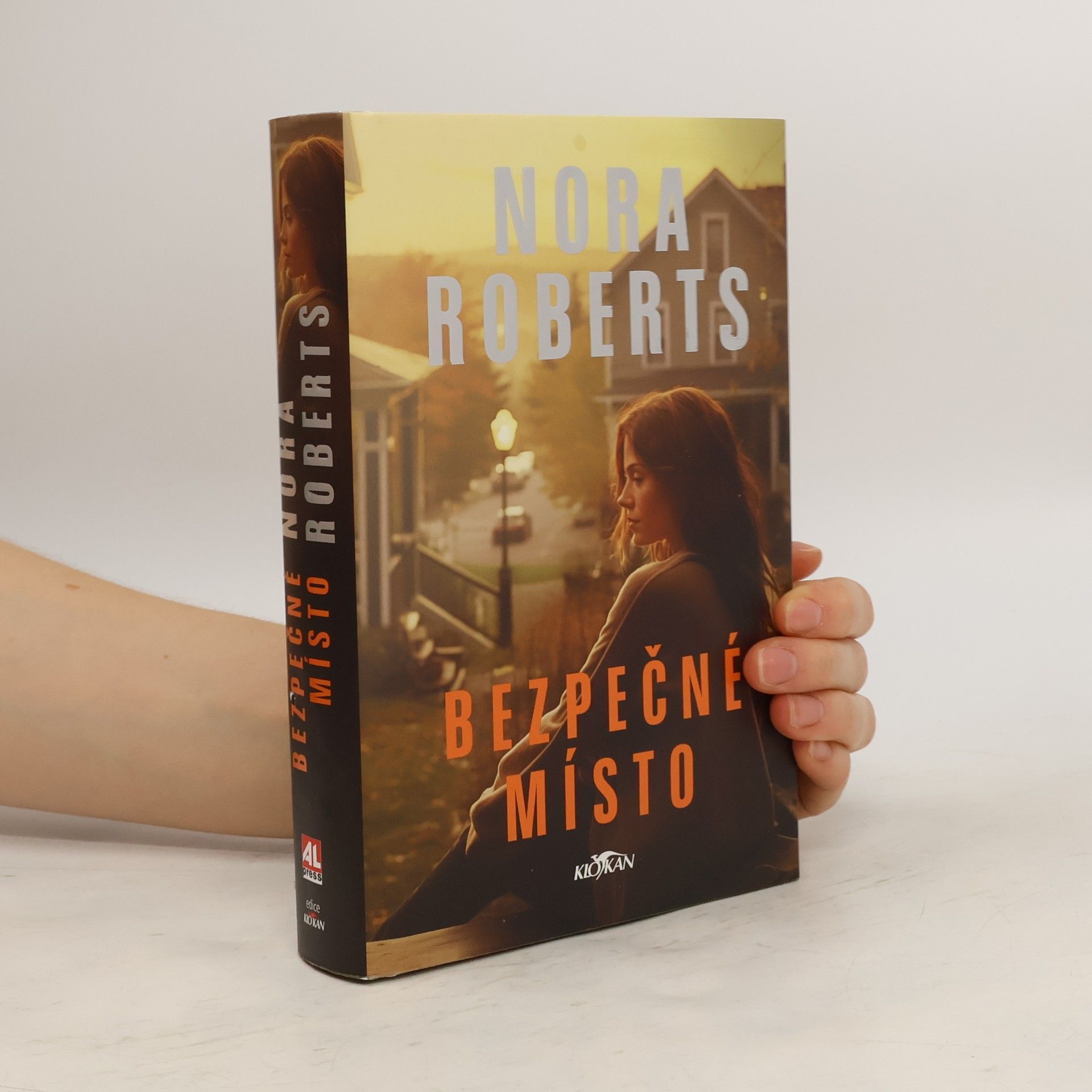 Nora Roberts Bezpečné místo