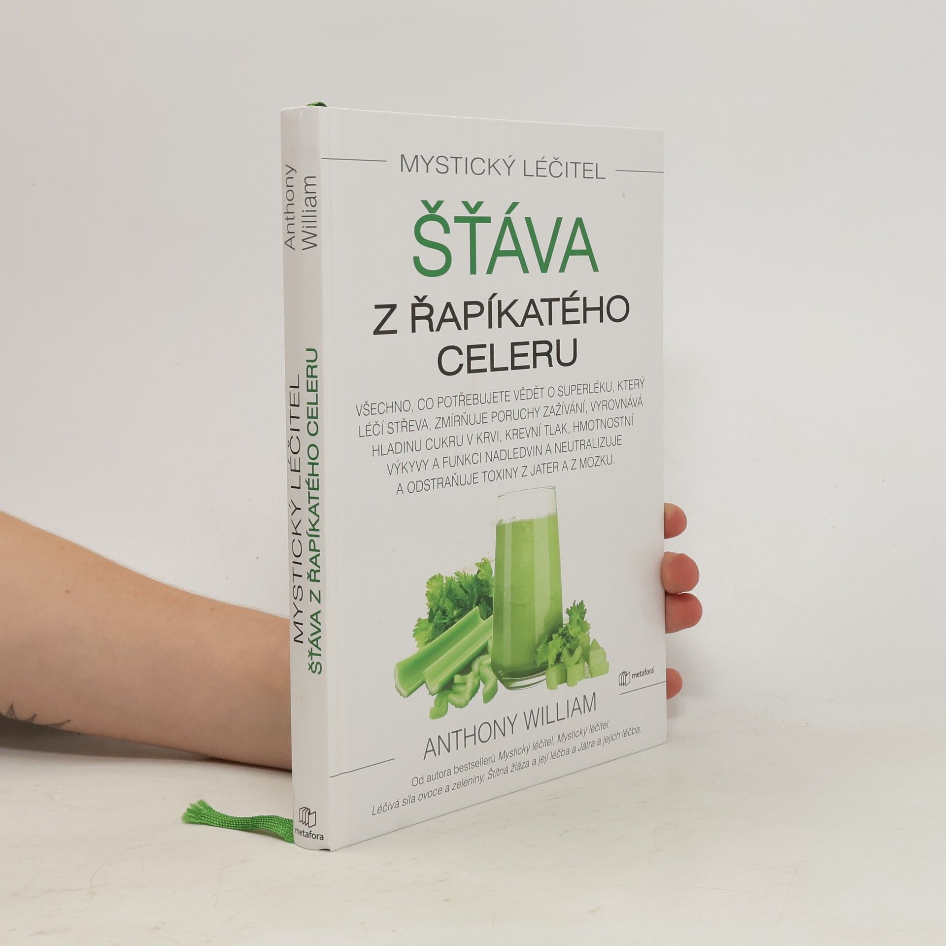 Anthony William Šťáva z řapíkatého celeru