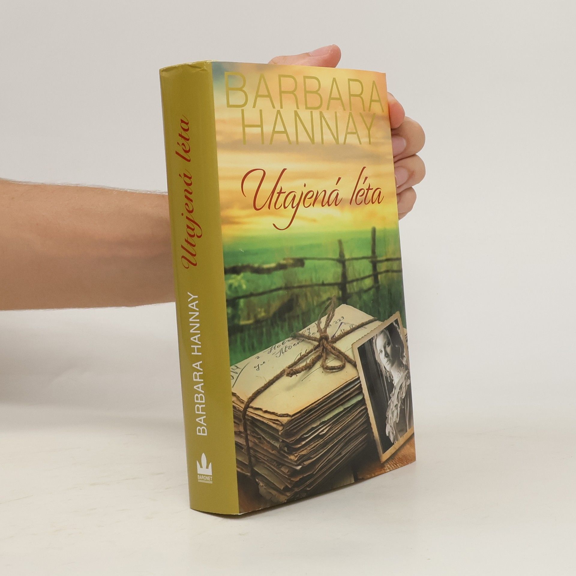 Barbara Hannay Utajená léta