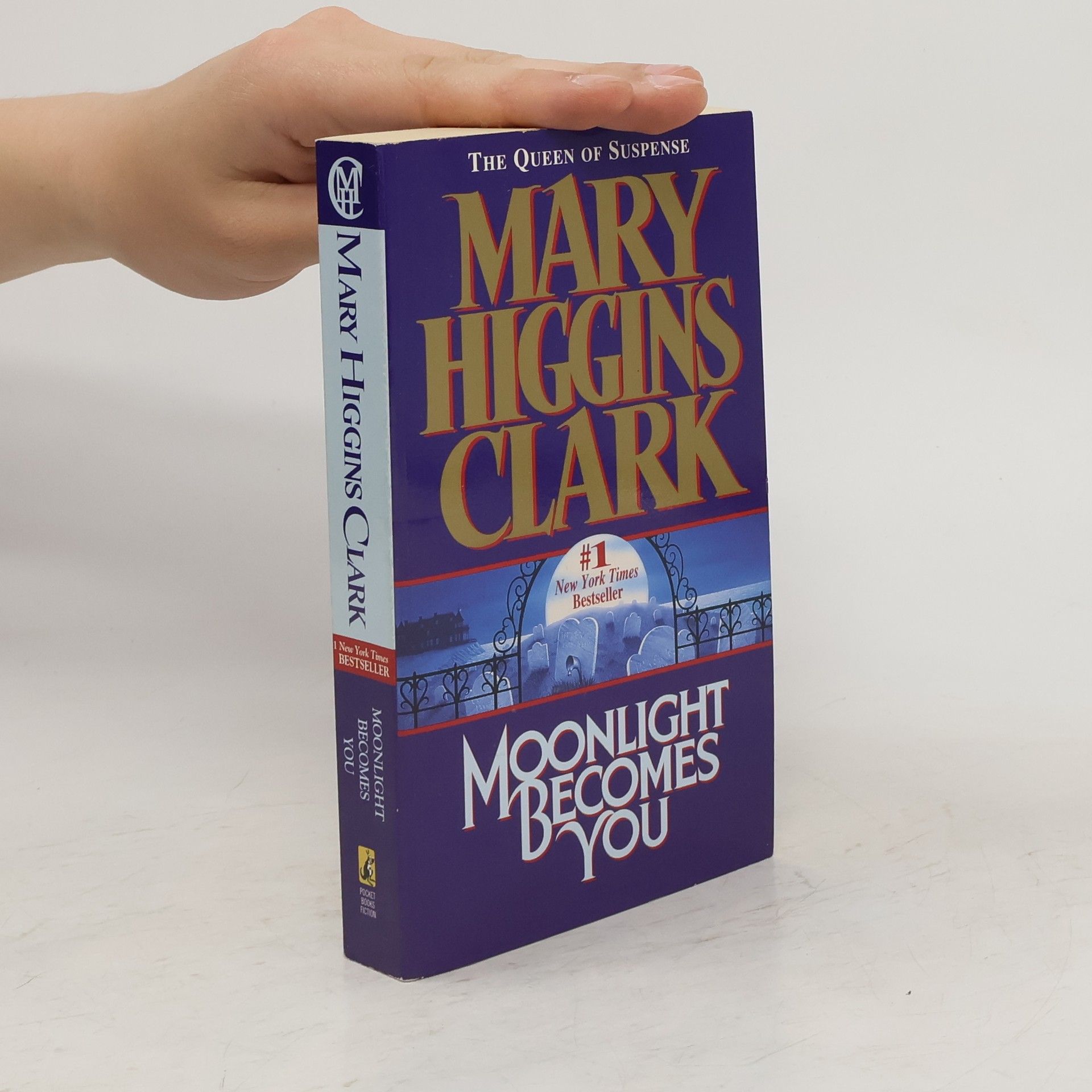 Mary Higgins Clark Moonlight becomes you