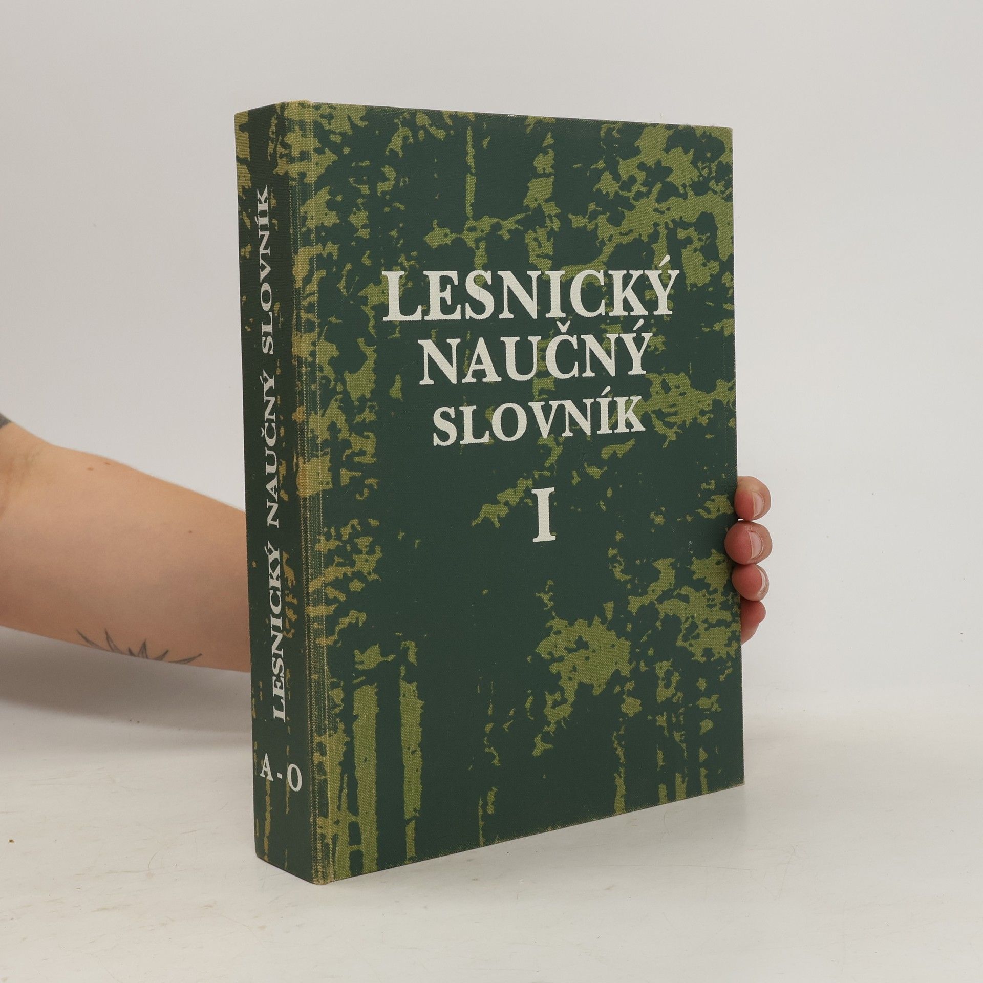 Věra Vlková Lesnický naučný slovník I. díl, A - O