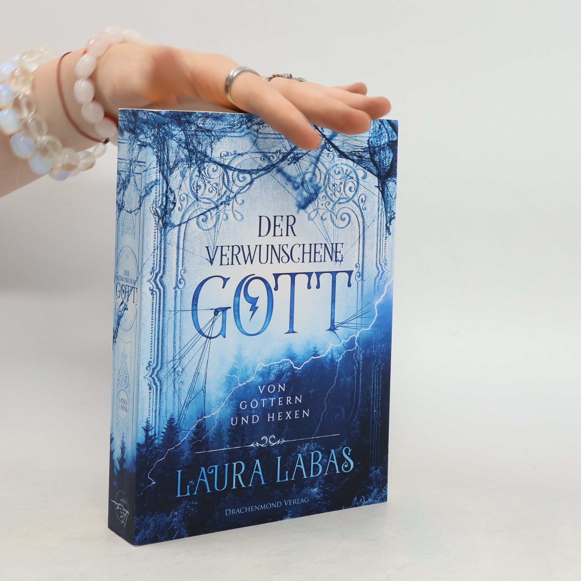 Laura Labas Der verwunschene Gott