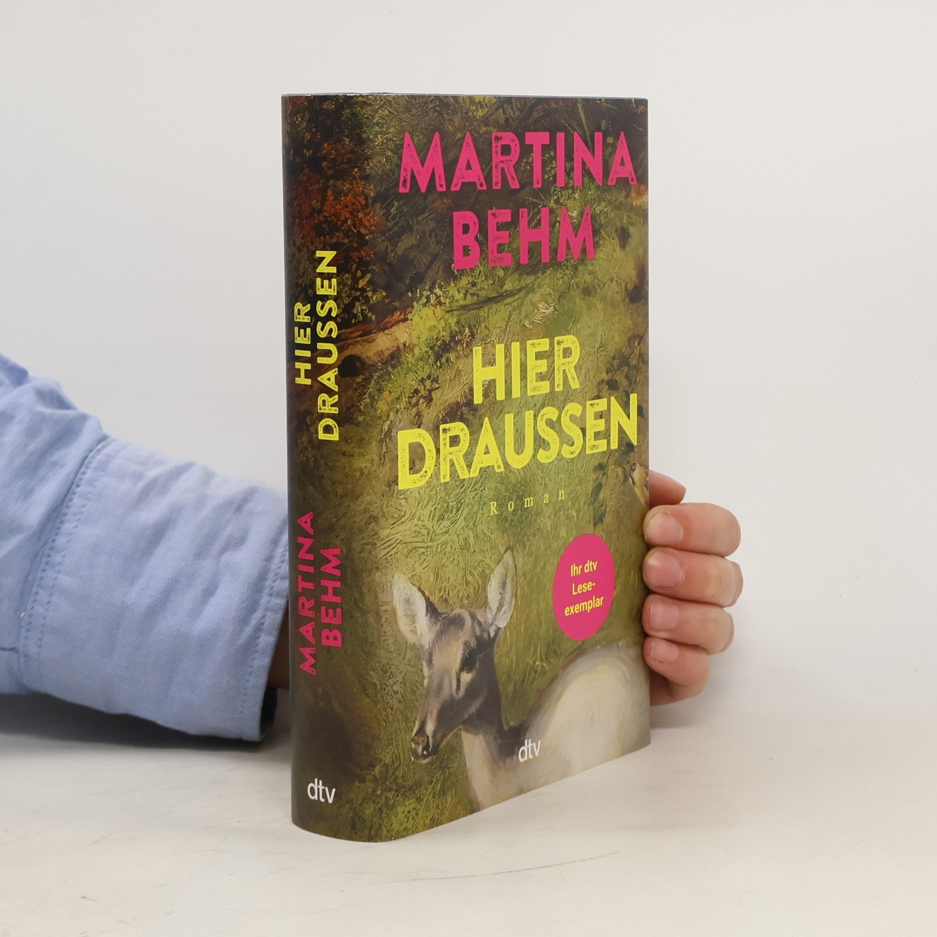 Martina Behm Hier draussen
