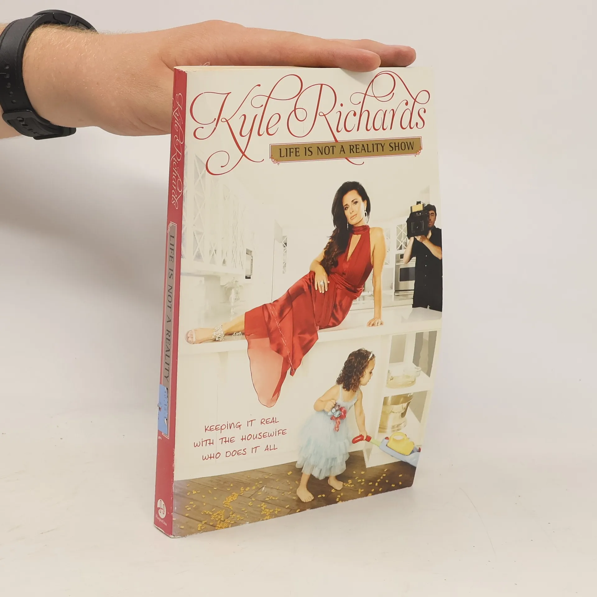 Life Is Not a Reality Show | Book | Paperback | Kyle Richards | EN