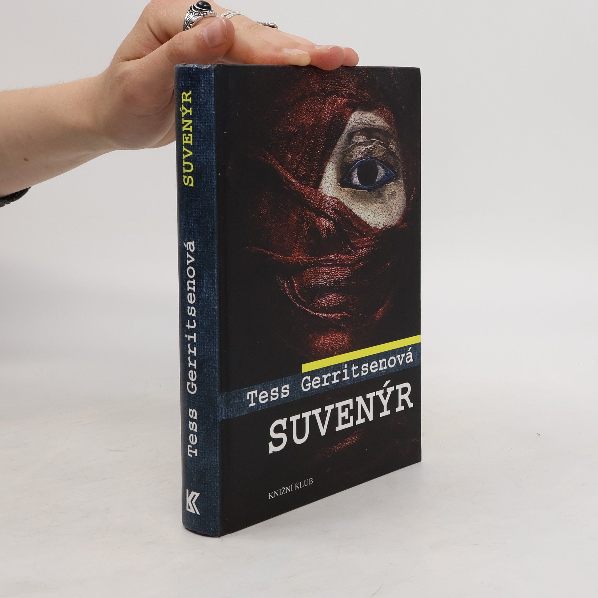 Tess Gerritsen Suvenýr