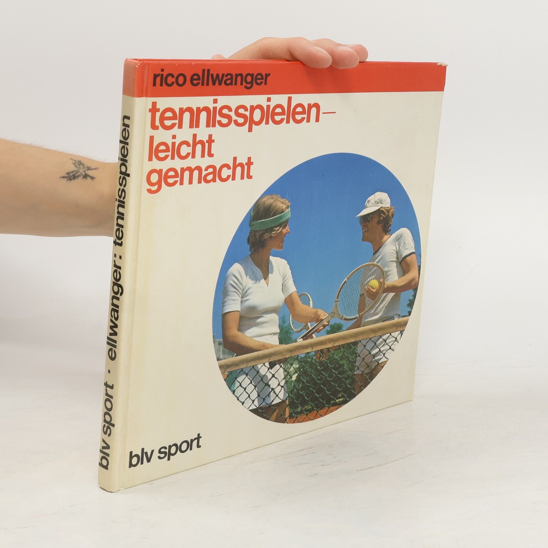 Rico Ellwanger Tennisspielen. Leicht gemacht