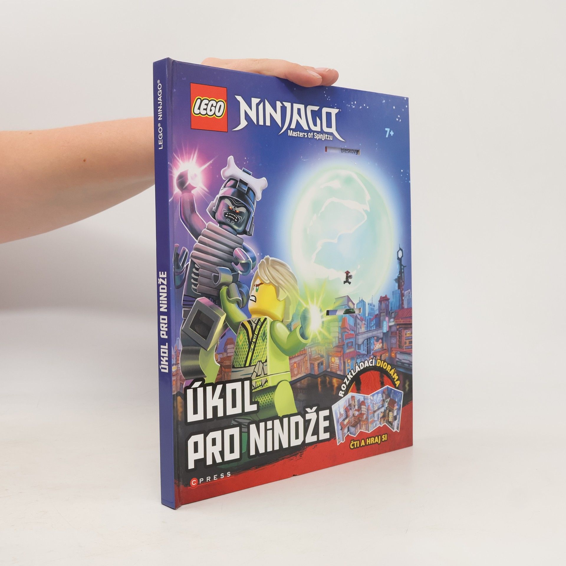 Tracey West LEGO Ninjago : masters of Spinjitzu. Úkol pro nindže