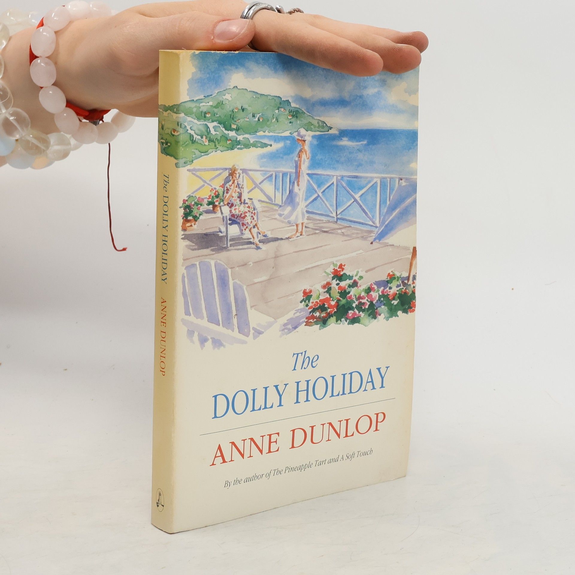 Anne Dunlop The Dolly Holiday