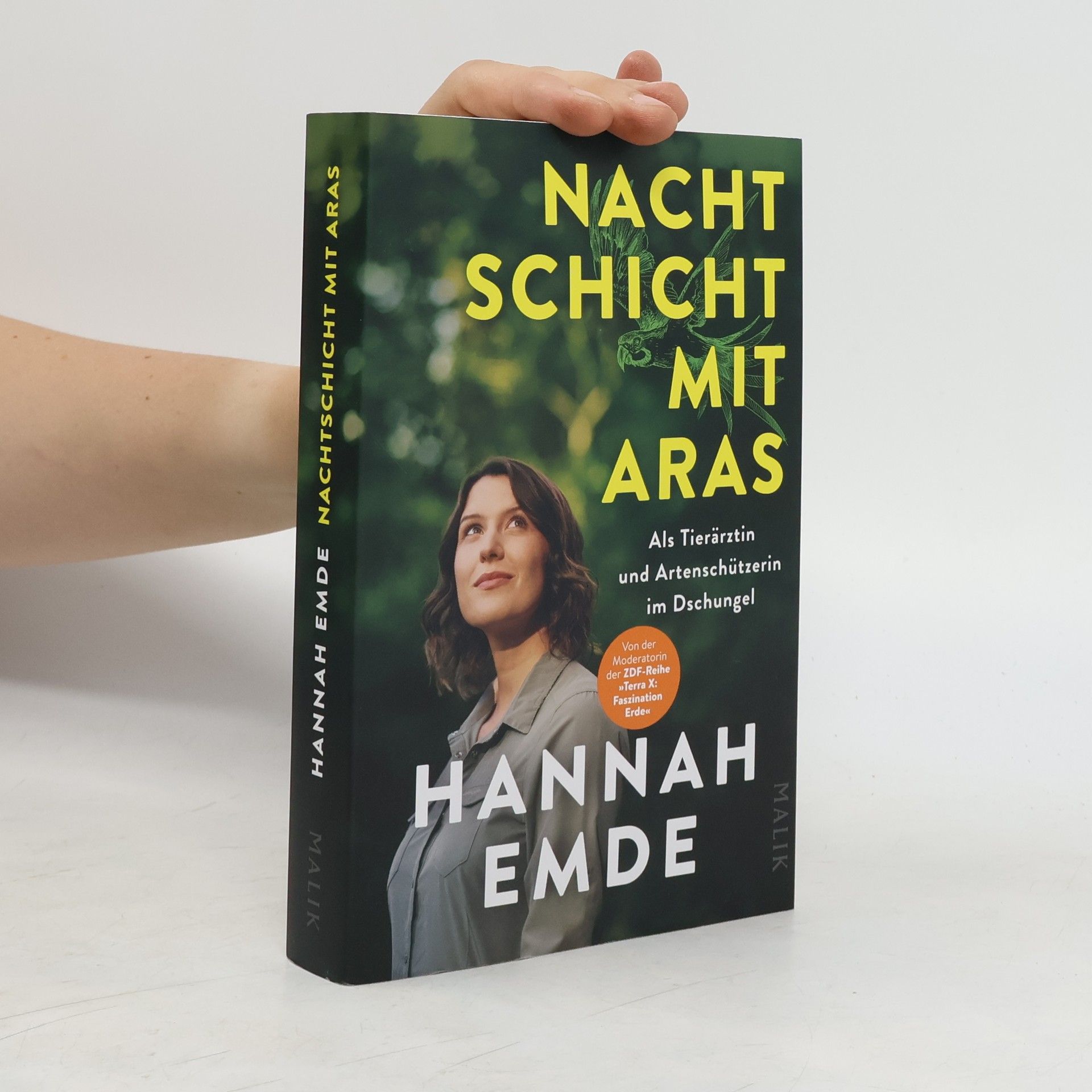 Hannah Emde Nachtschicht mit Aras