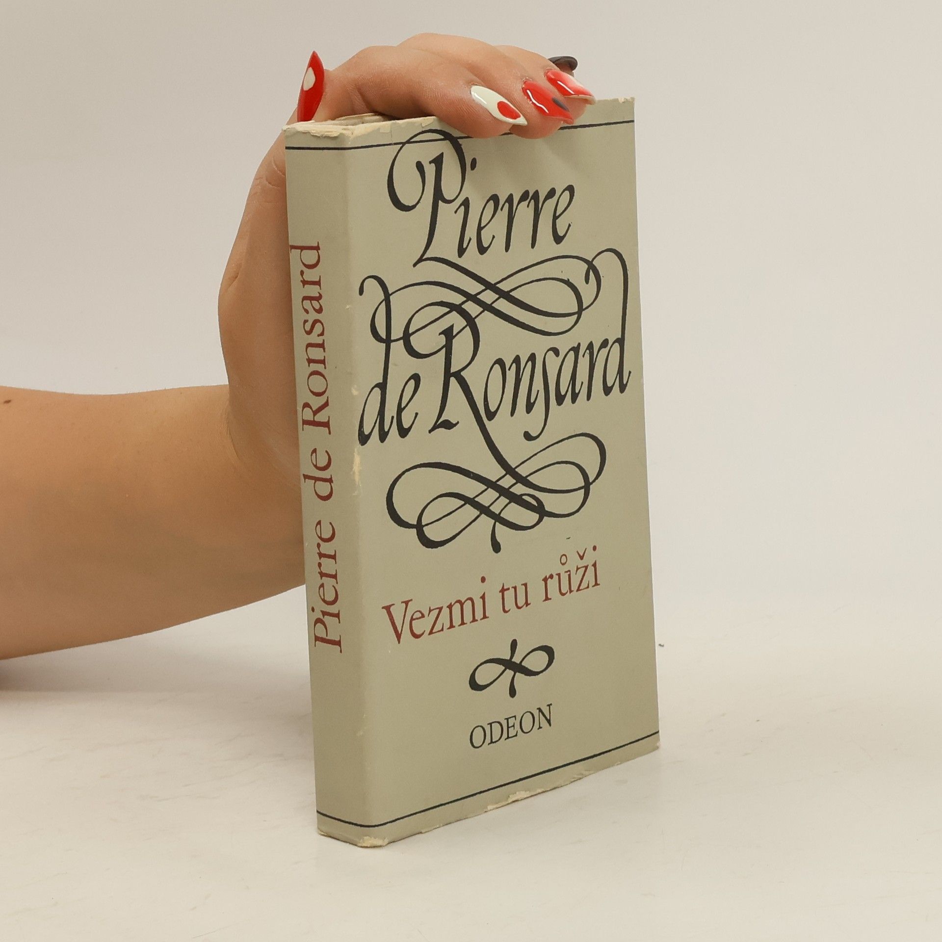 Pierre de Ronsard Vezmi tu růži