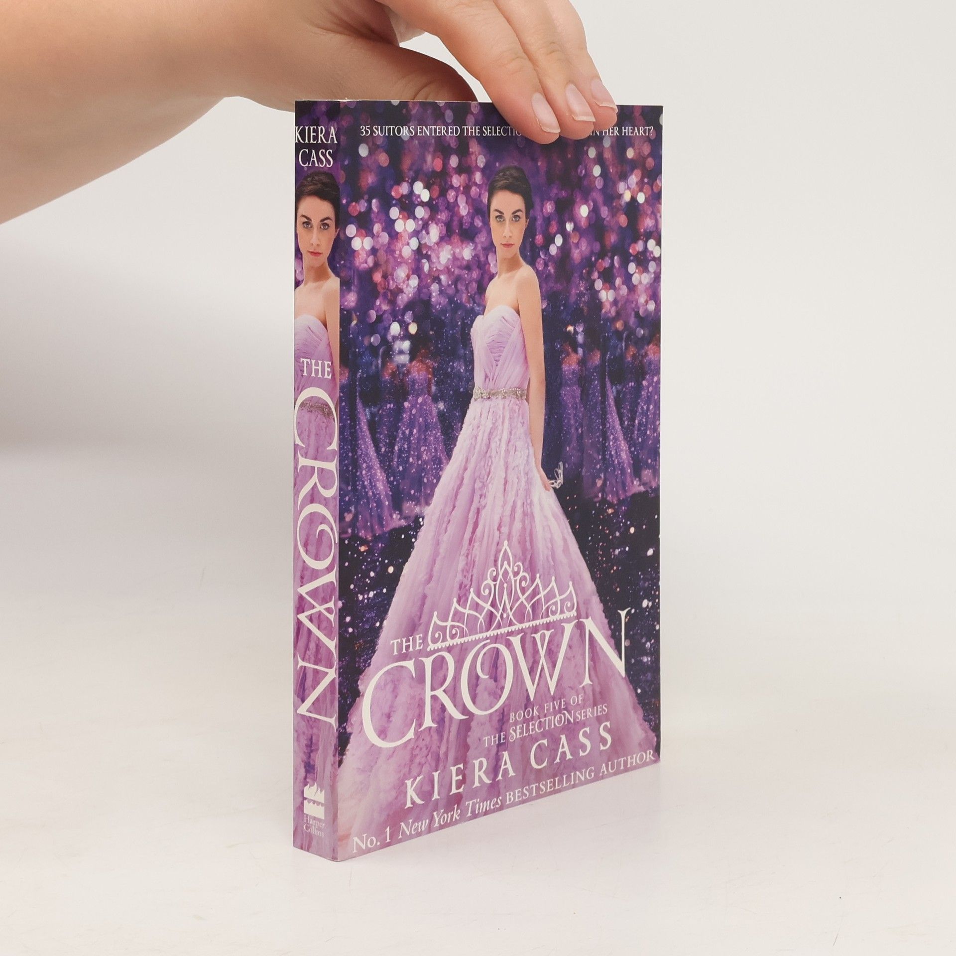 Kiera Cass The Crown. 5. díl