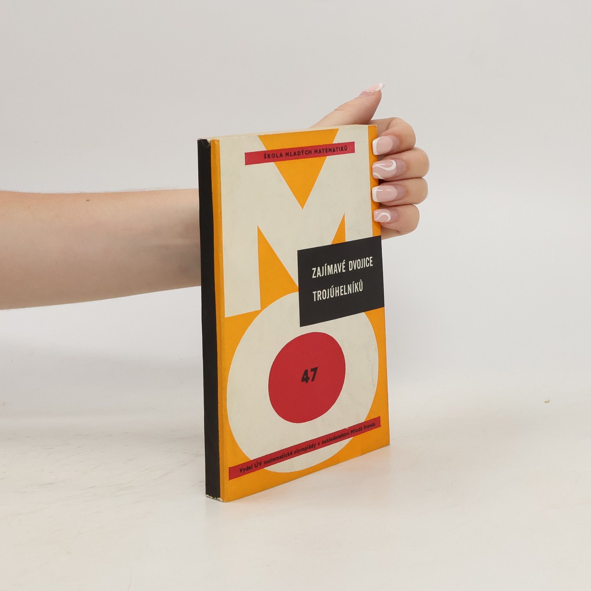 Arnošt Niederle Zajímavé dvojice trojúhelníků