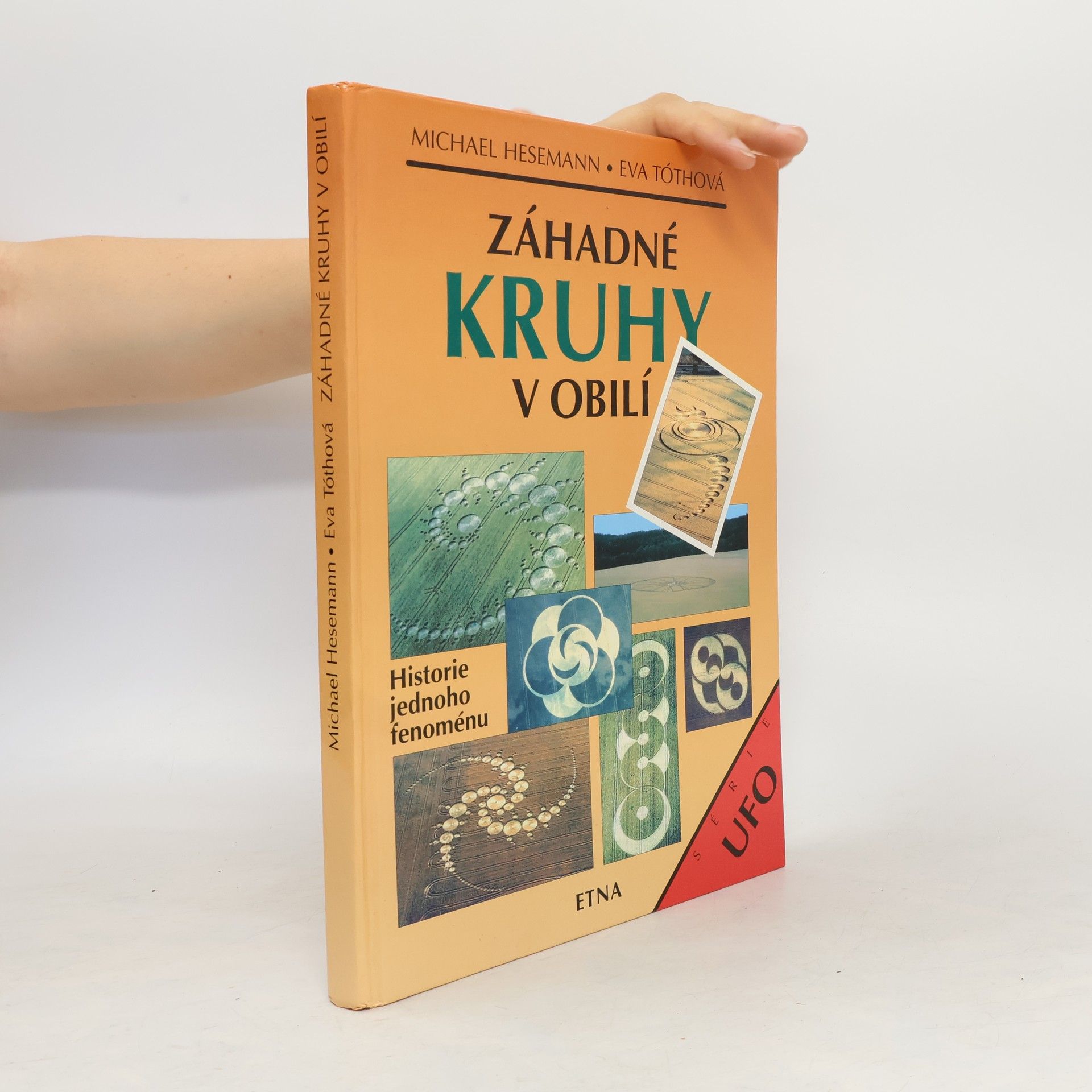 Collective Záhadné kruhy v obilí