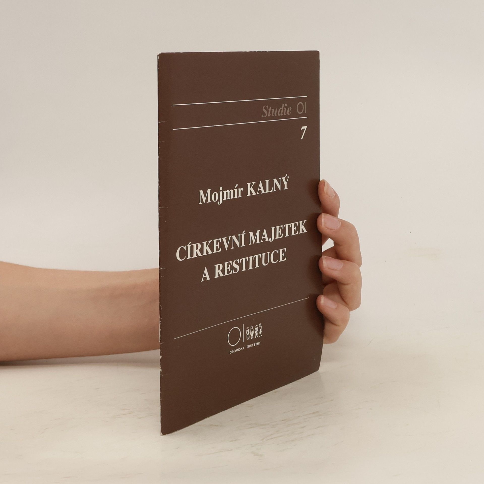 Kalný Mojmír Církevní majetek a restituce