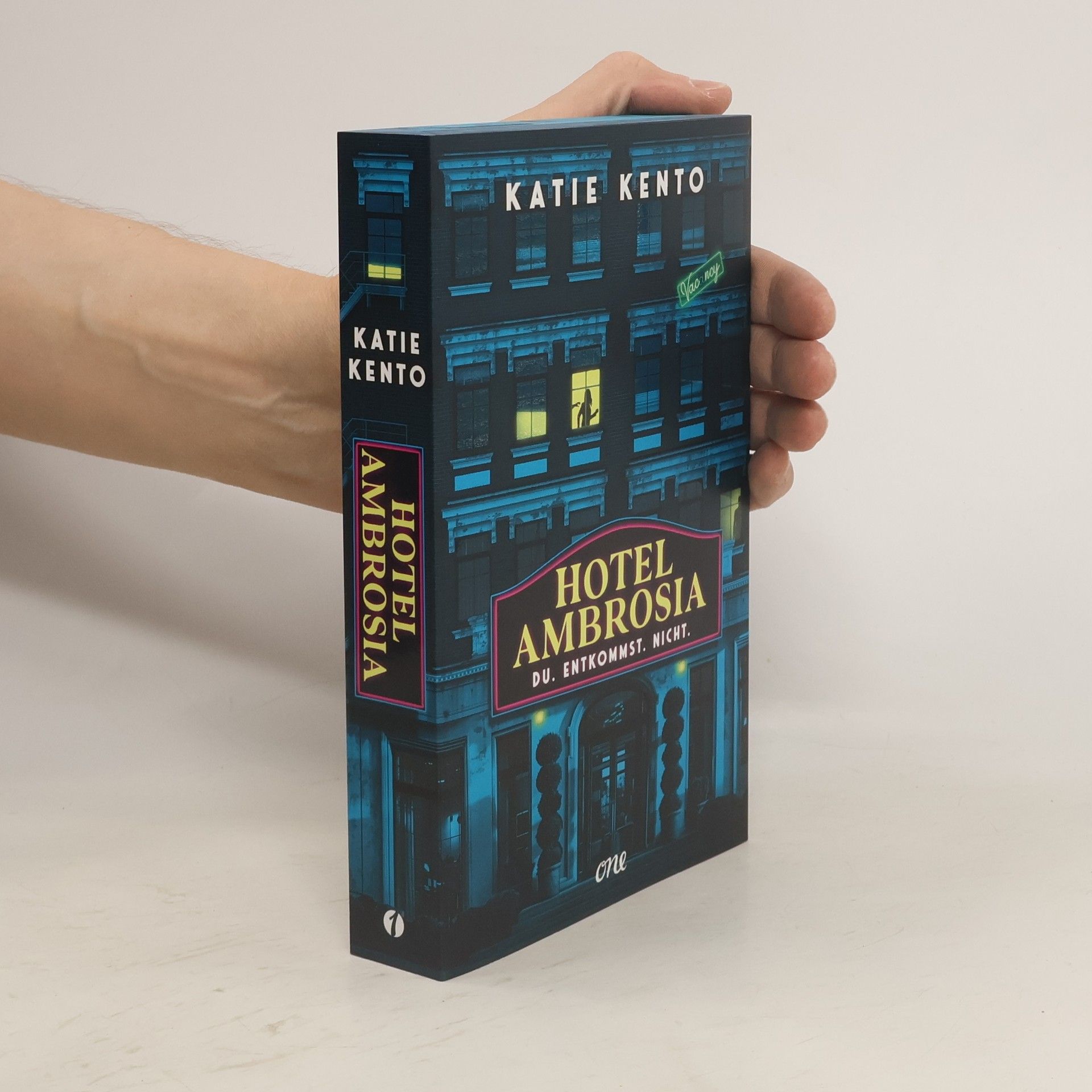 Katie Kento Hotel Ambrosia