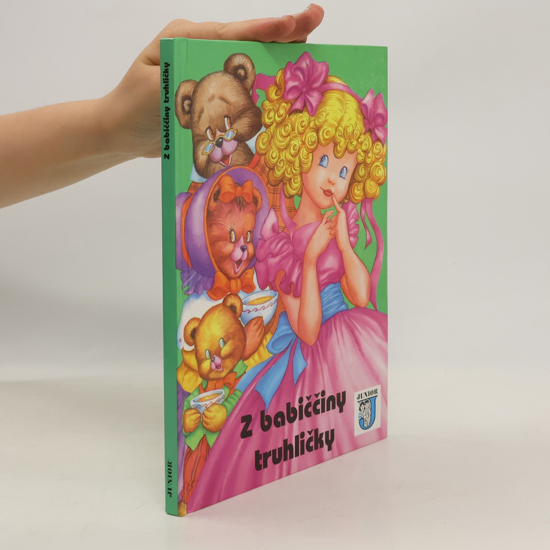 Eva Lukavská Z babiččiny truhličky