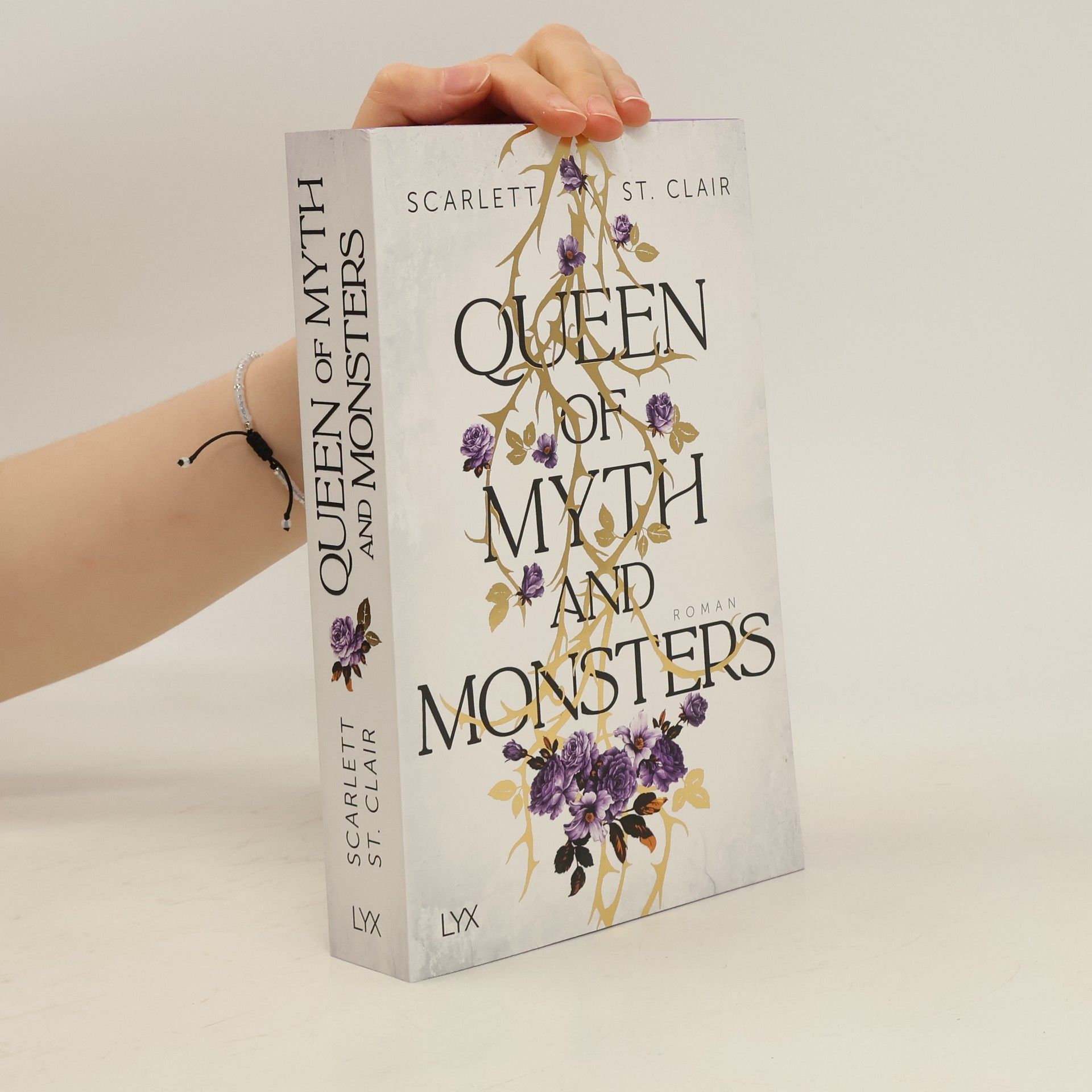 Scarlett St. Clair Queen of Myth and Monsters