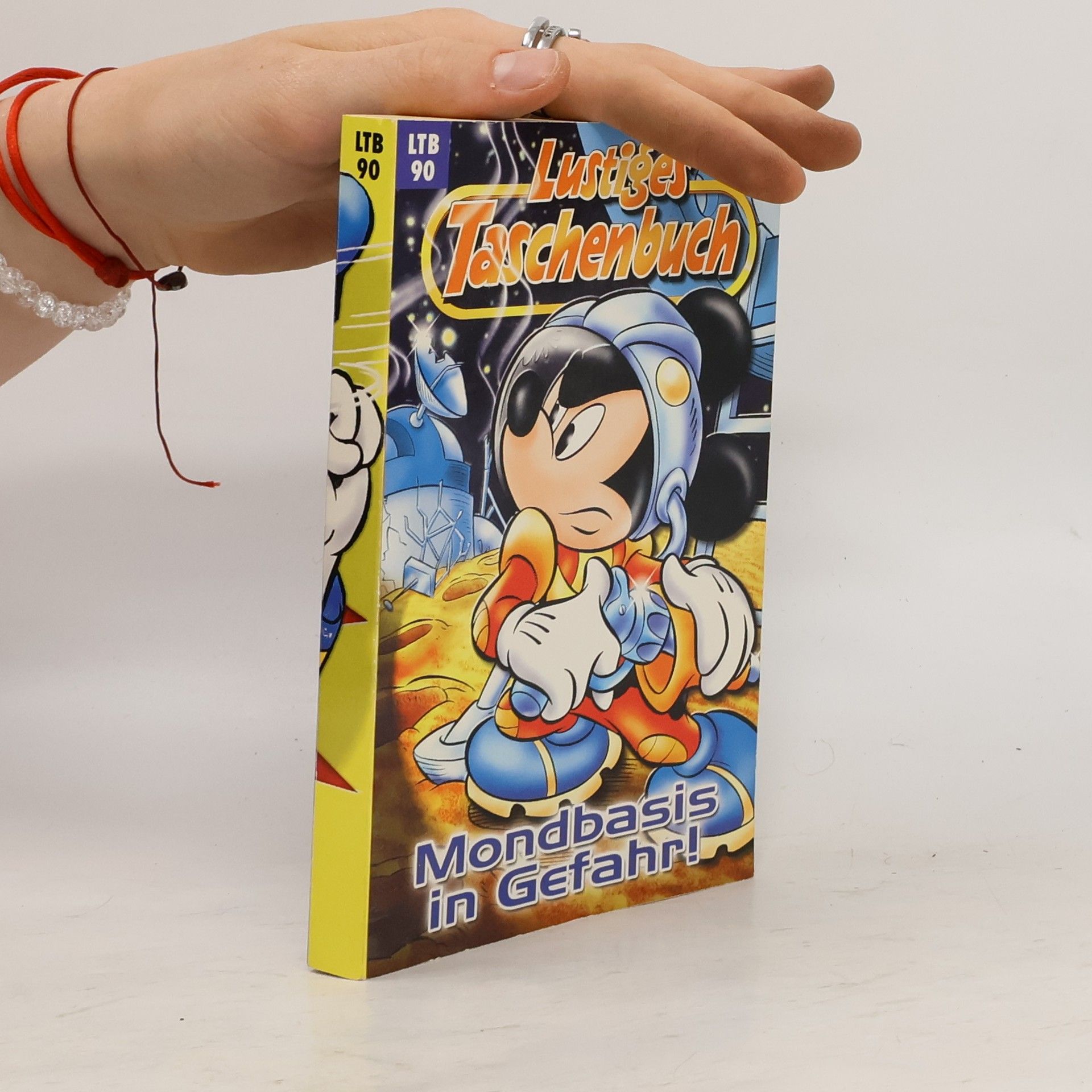 Walt Disney Lustiges Taschenbuch 90. Mondbasis in Gefahr!