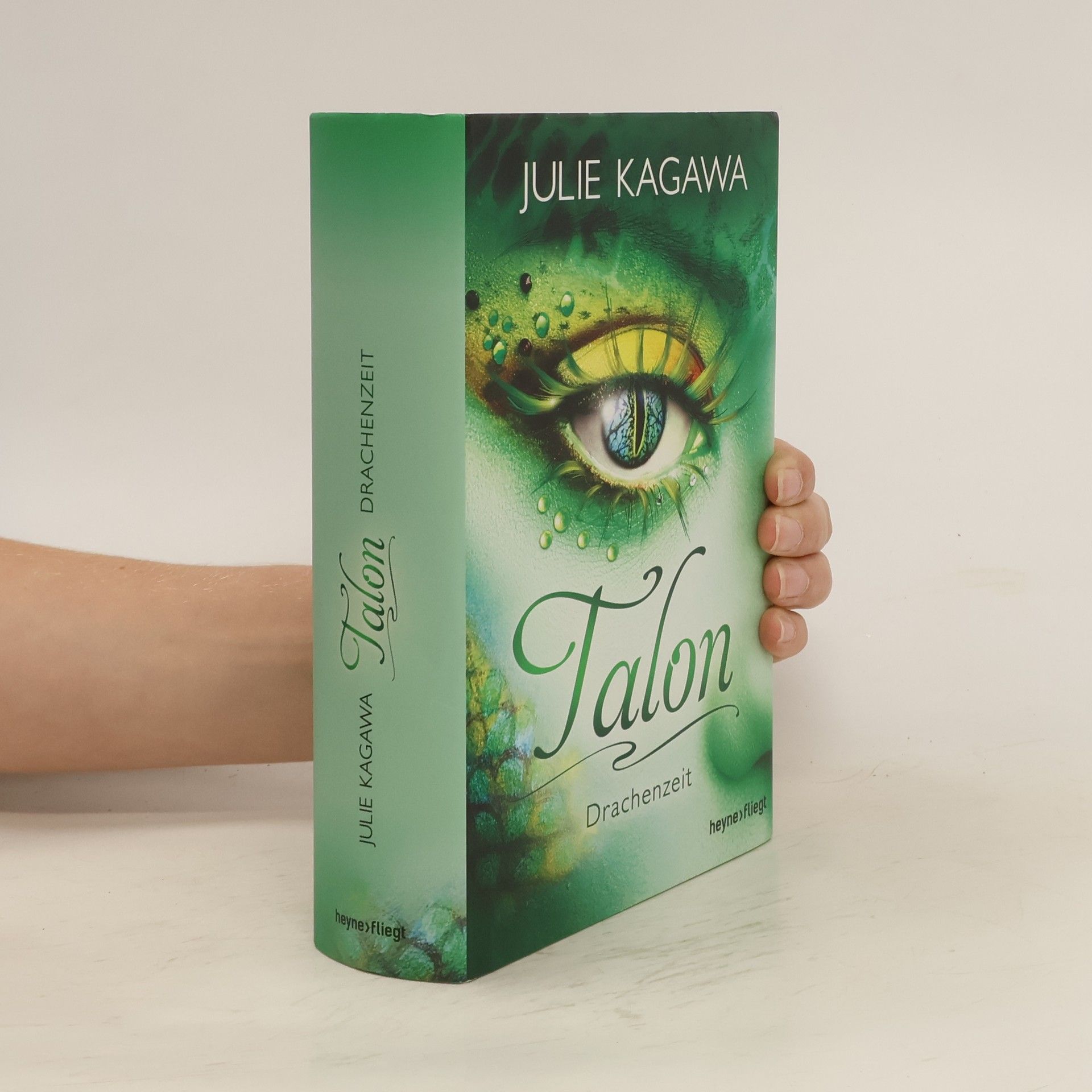 Julie Kagawa Talon