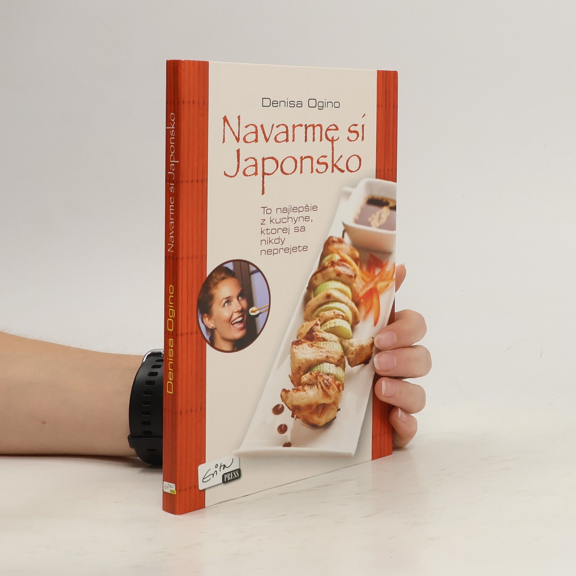 Denisa Ogino Navarme si Japonsko