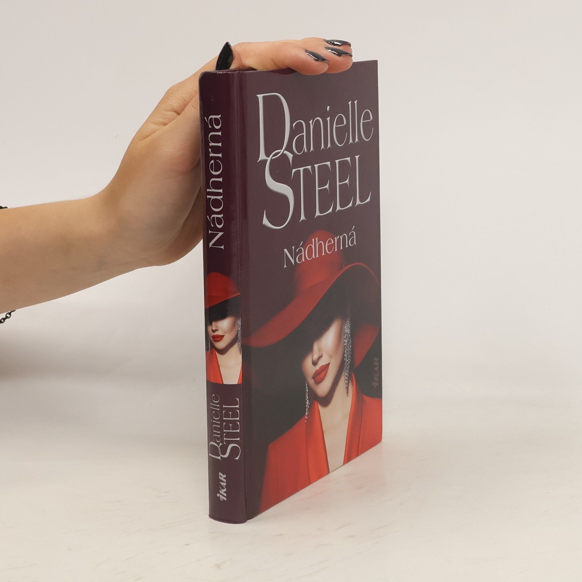 Danielle Steel Nádherná