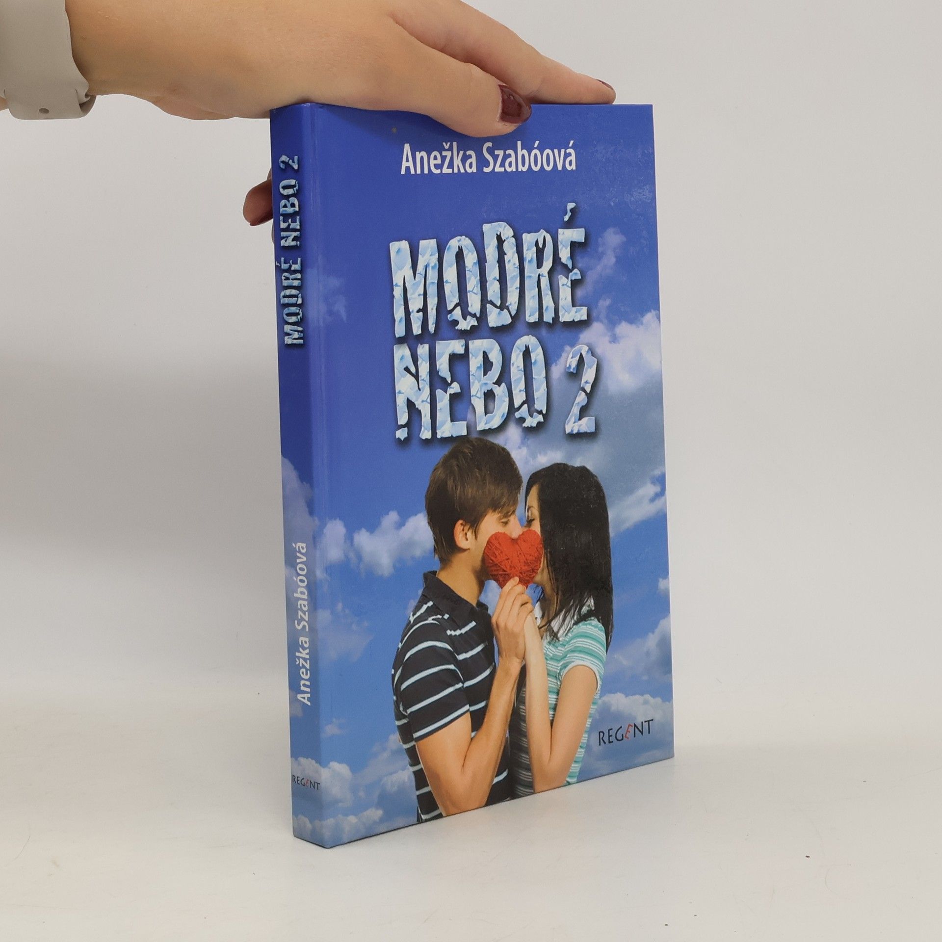 Anežka Szabóová Modré nebo
