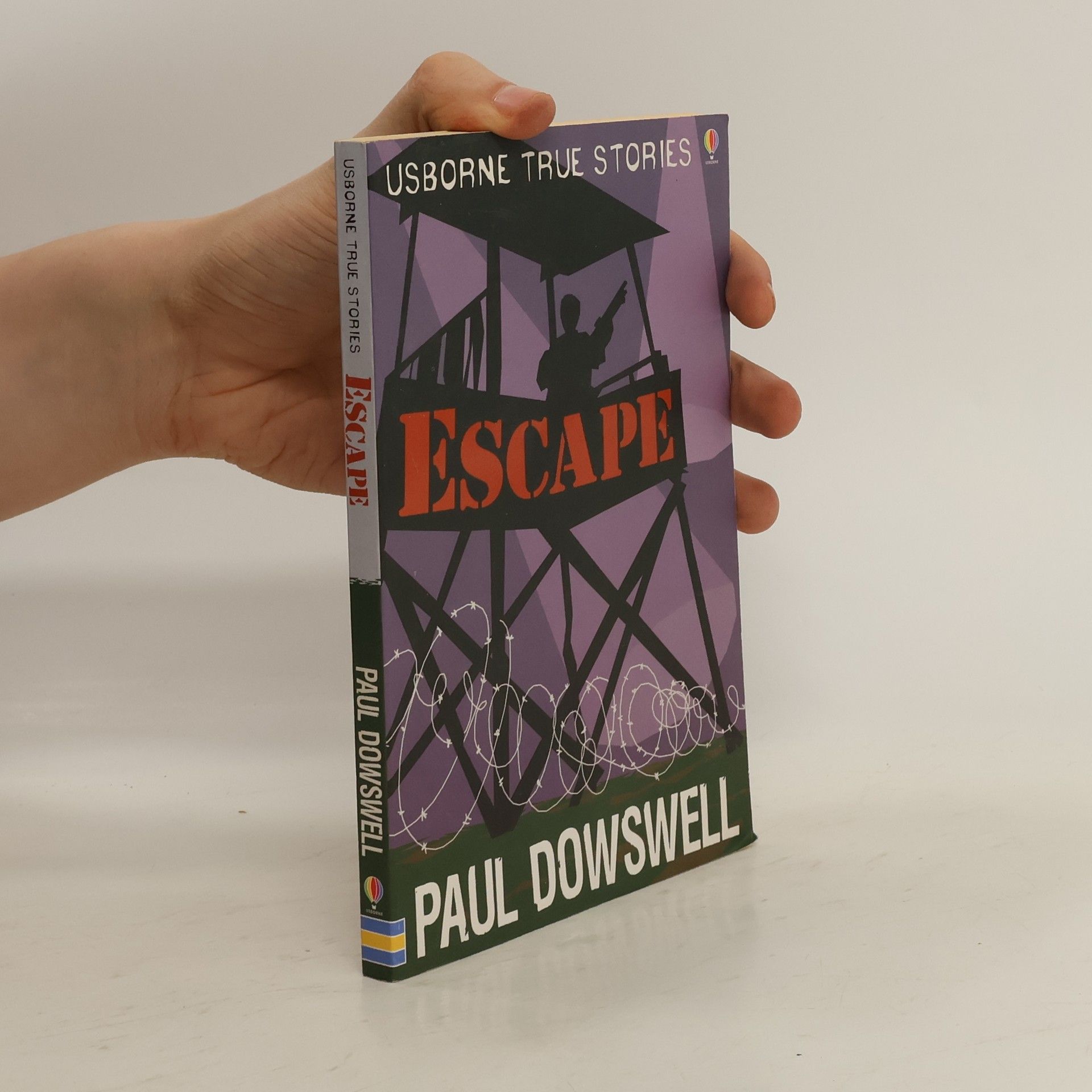 Paul Dowswell Escape