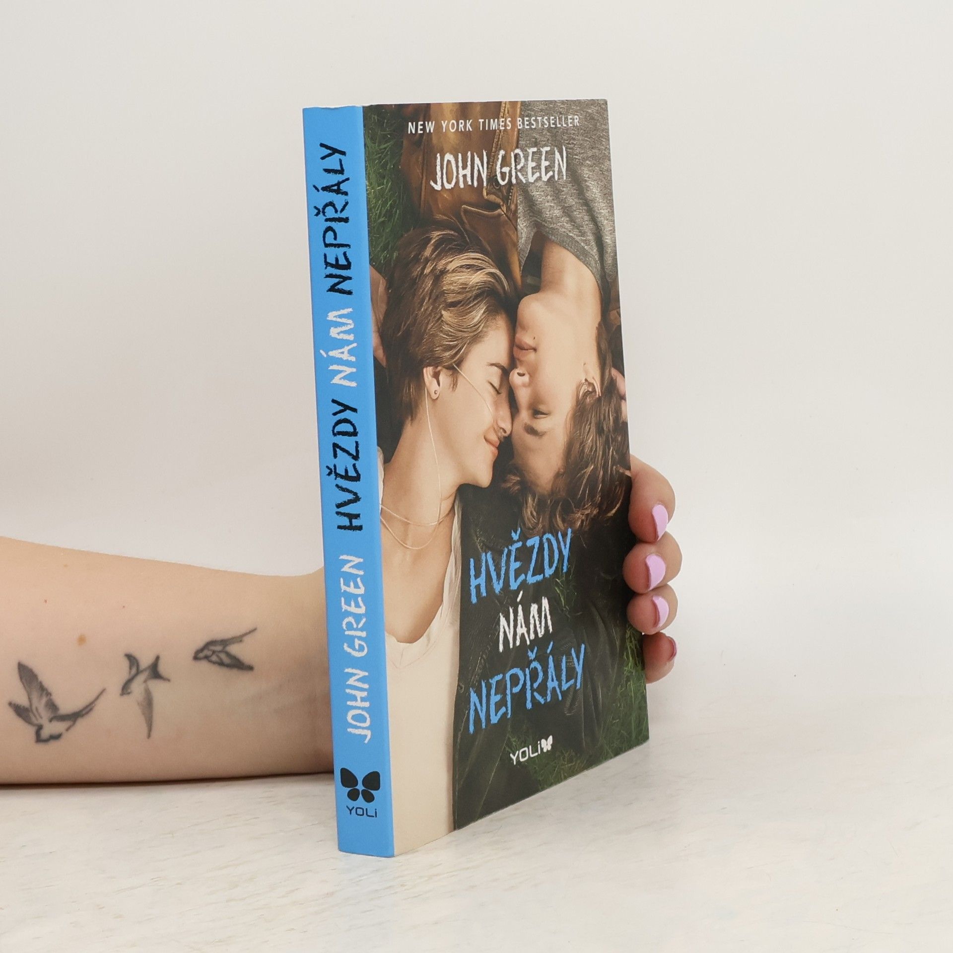 John Green Hvězdy nám nepřály