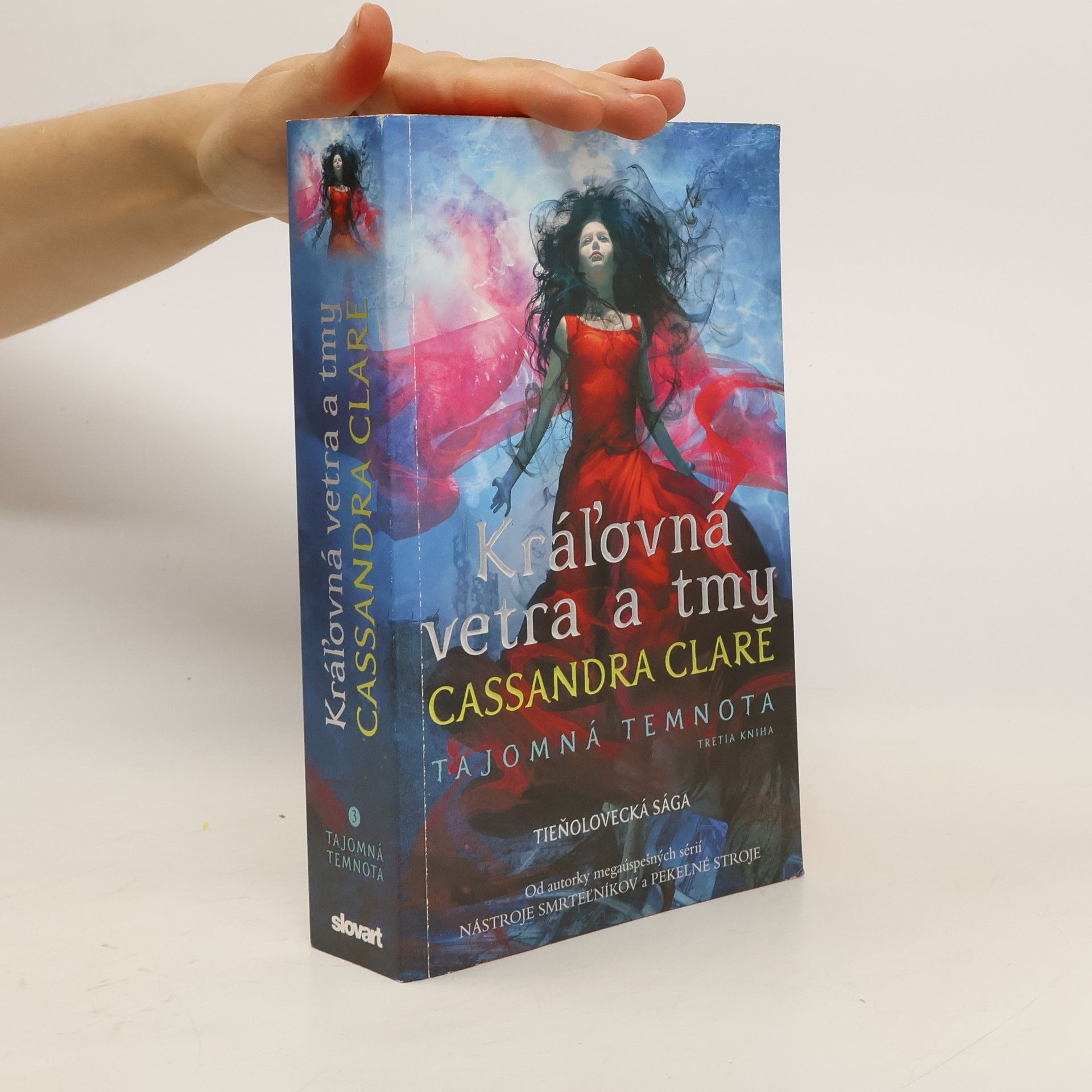 Cassandra Clare Kráľovná vetra a tmy