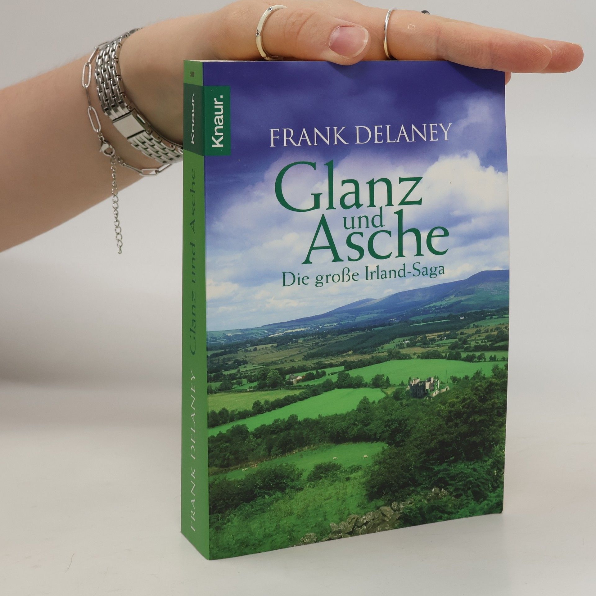 Frank Delaney Glanz und Asche