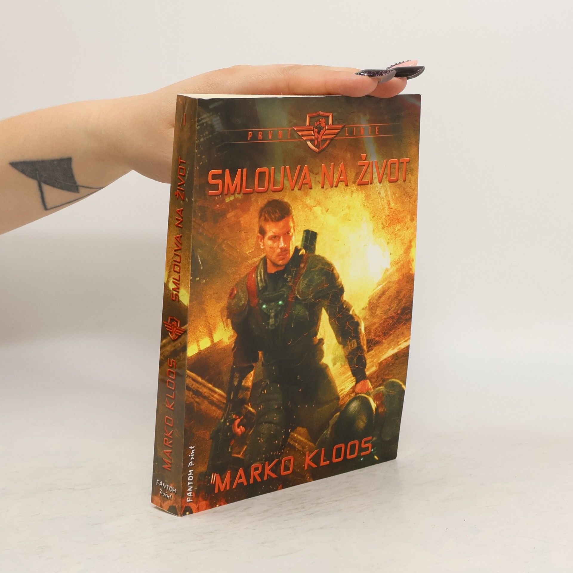Marko Kloos První linie. Smlouva na život
