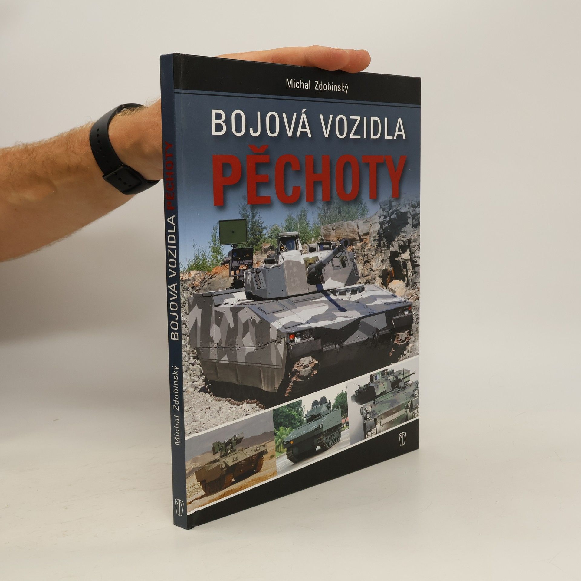 Michal Zdobinský Bojová vozidla pěchoty