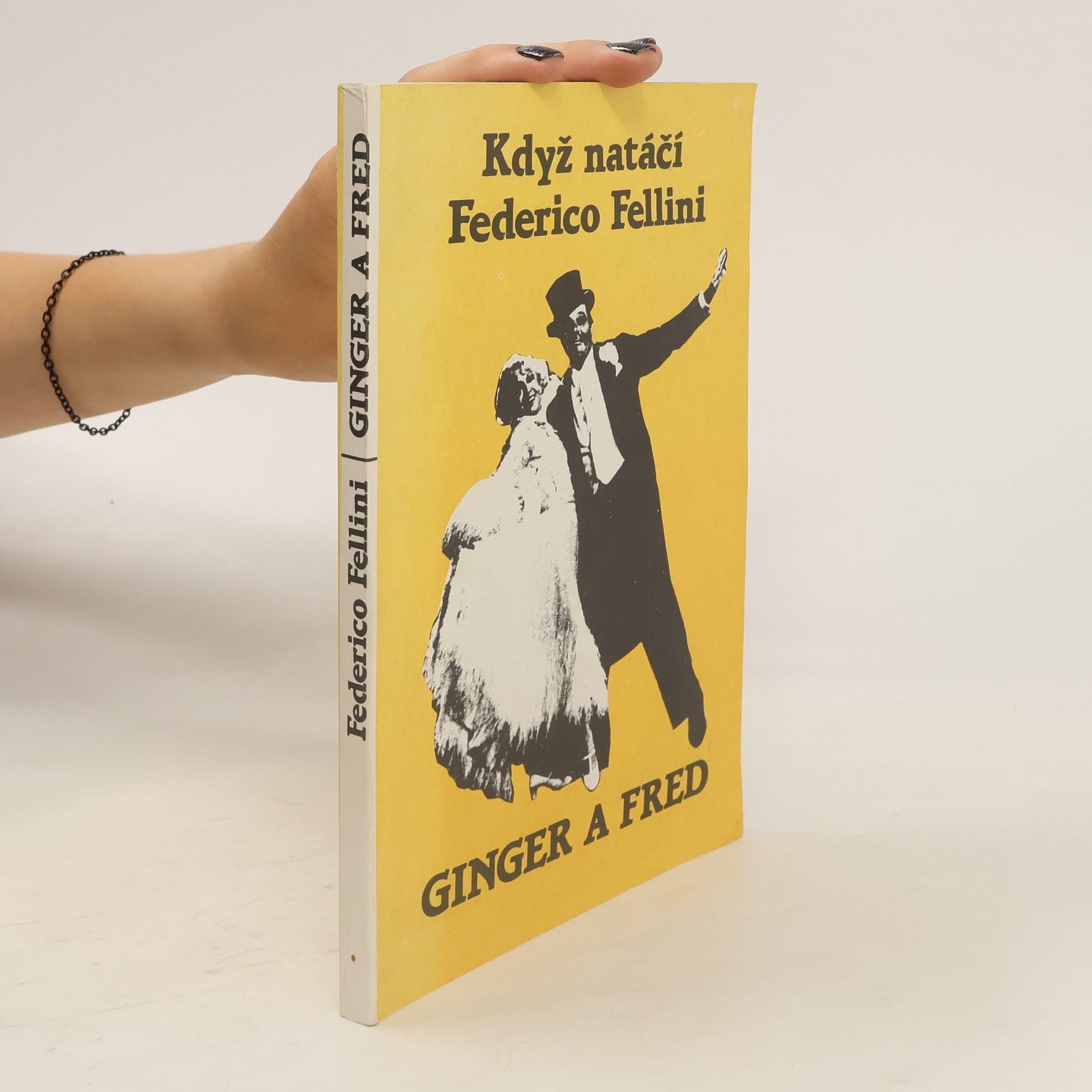 Mino Guerrini Ginger a Fred Když natáčí Federico Fellini