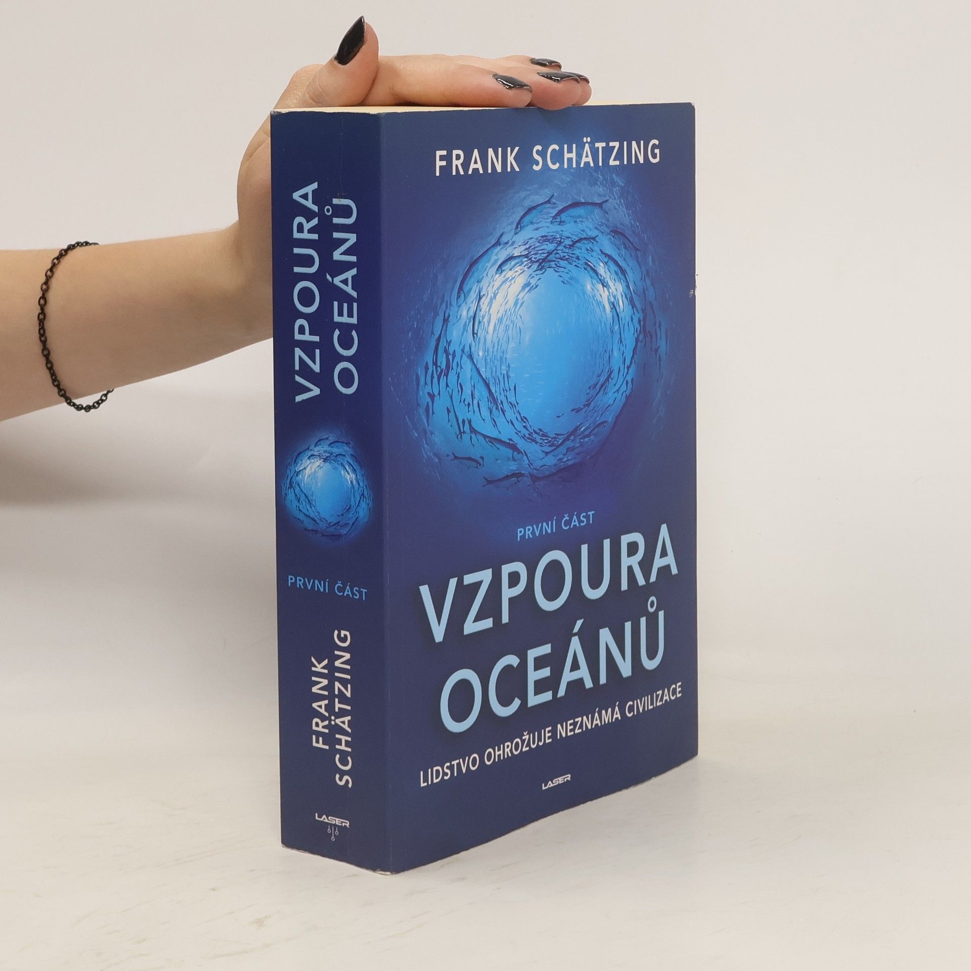 Frank Schätzing Vzpoura oceánů. První část