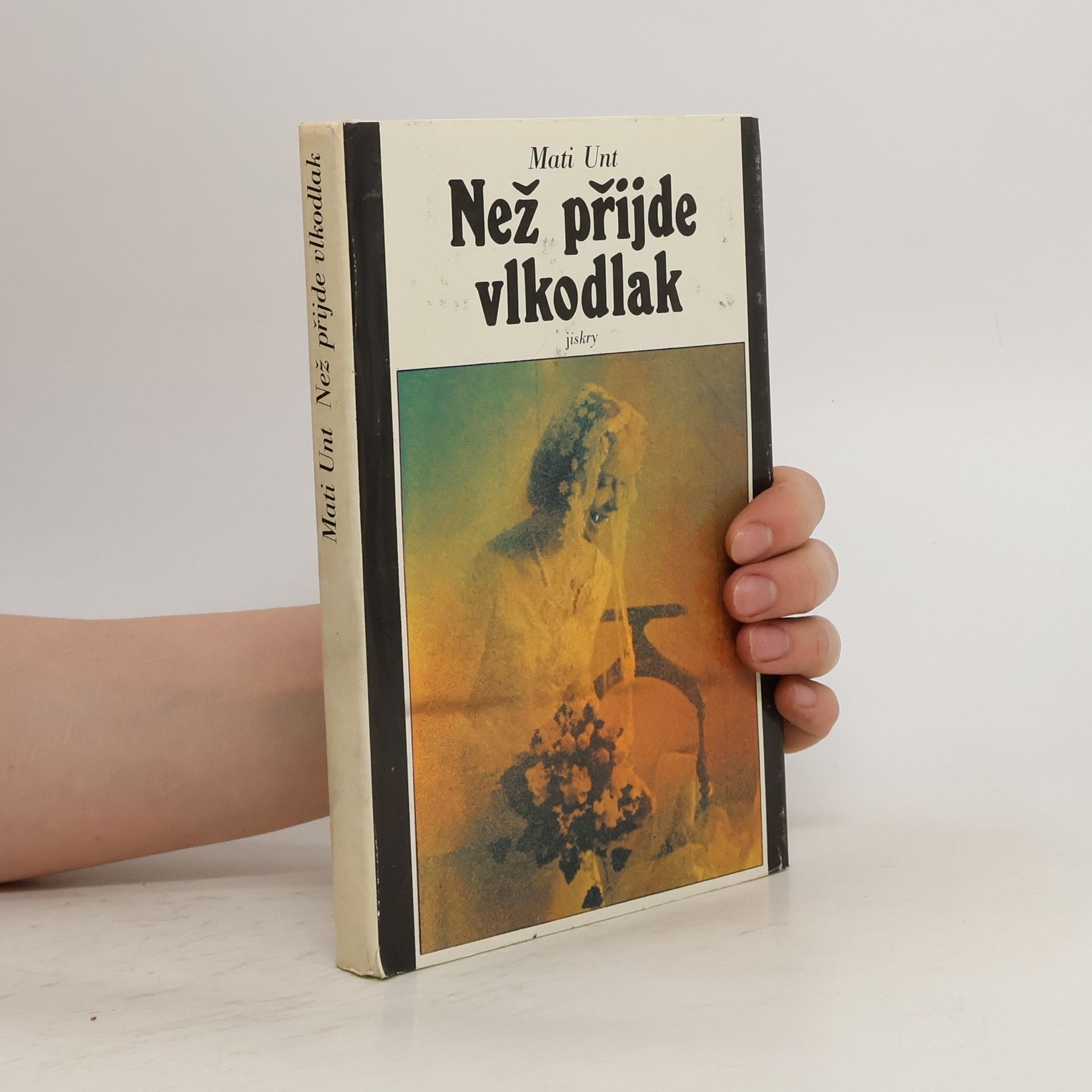 Mati Unt Než přijde vlkodlak