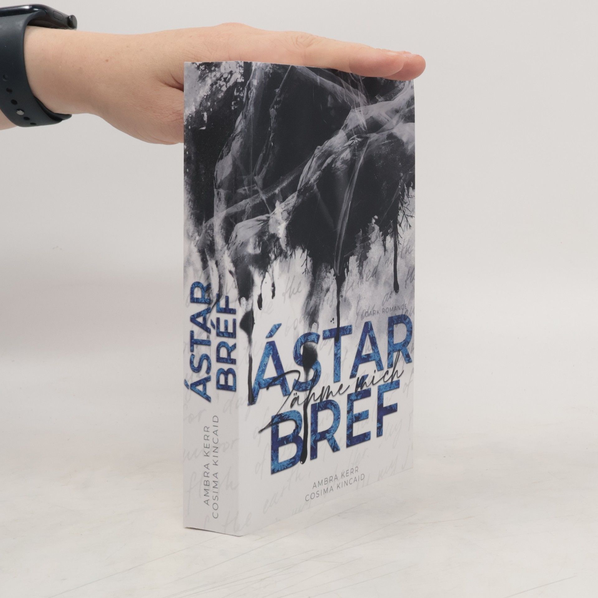 Ambra Kerr Ástar Bref