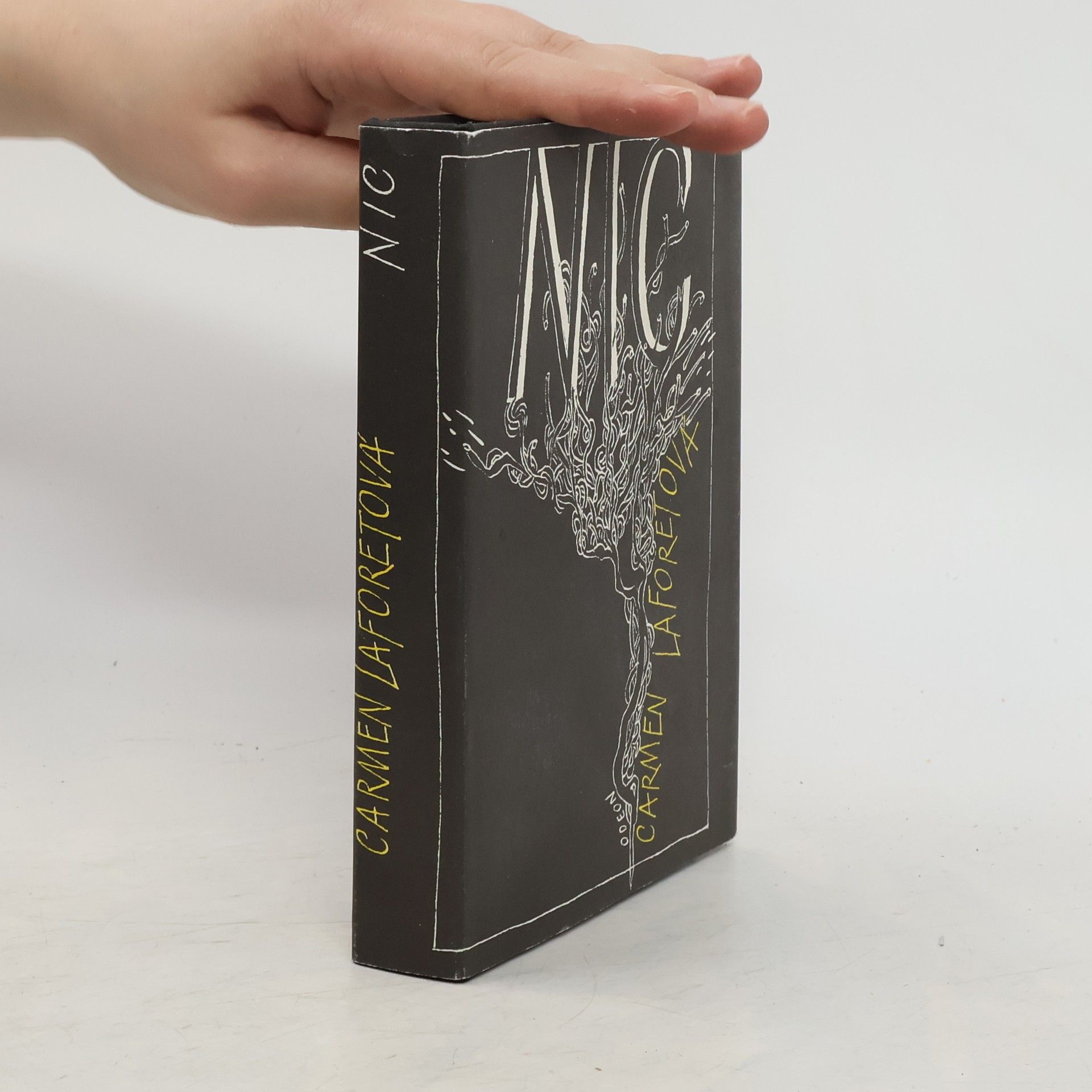 Carmen Laforentová Nic