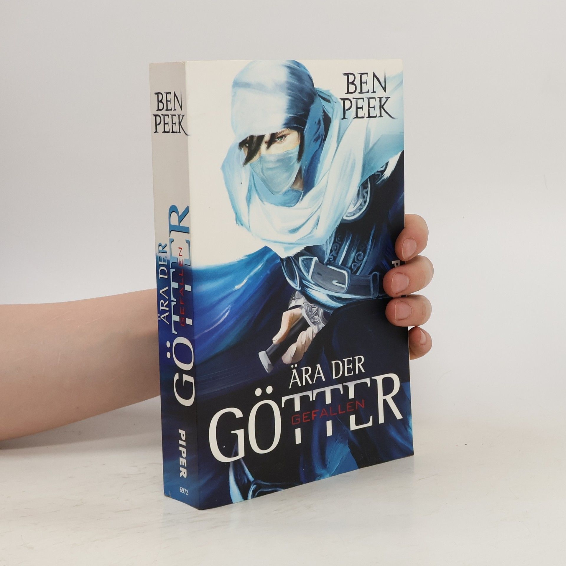 Ben Peek Gefallen