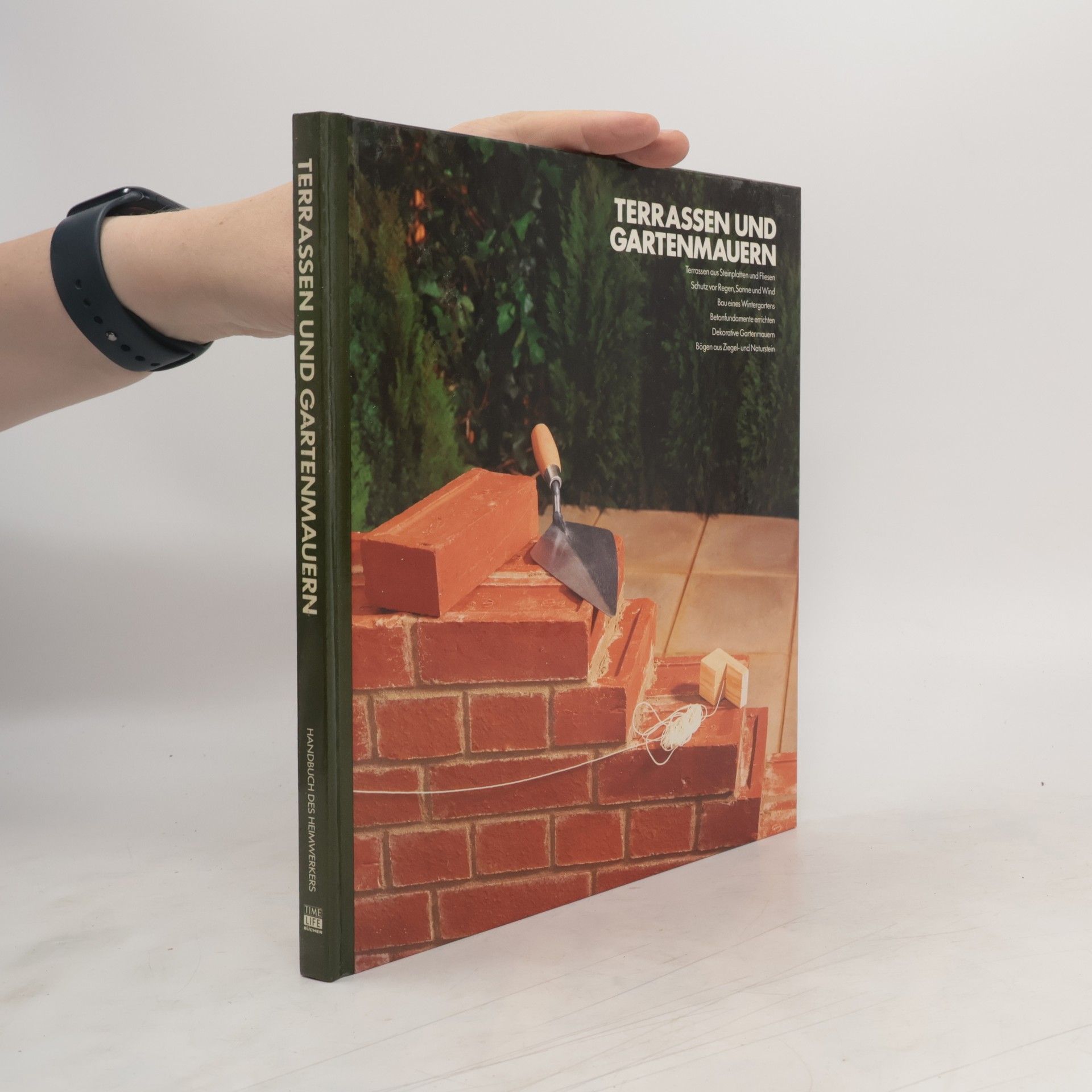 Marianne Tölle Terrassen und Gartenmauern
