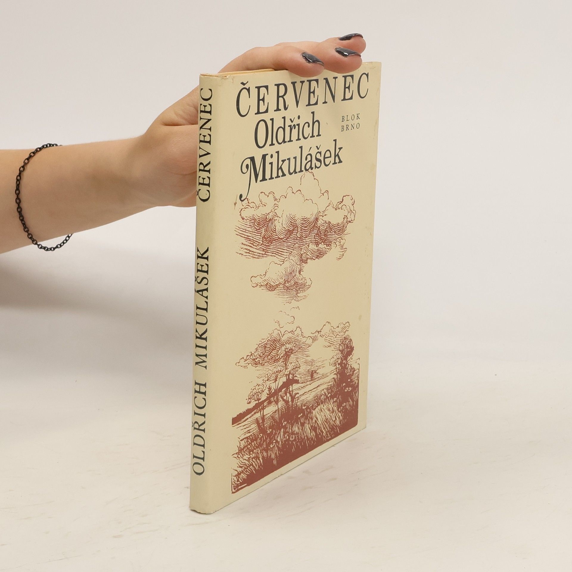 Oldřich Mikulášek Červenec