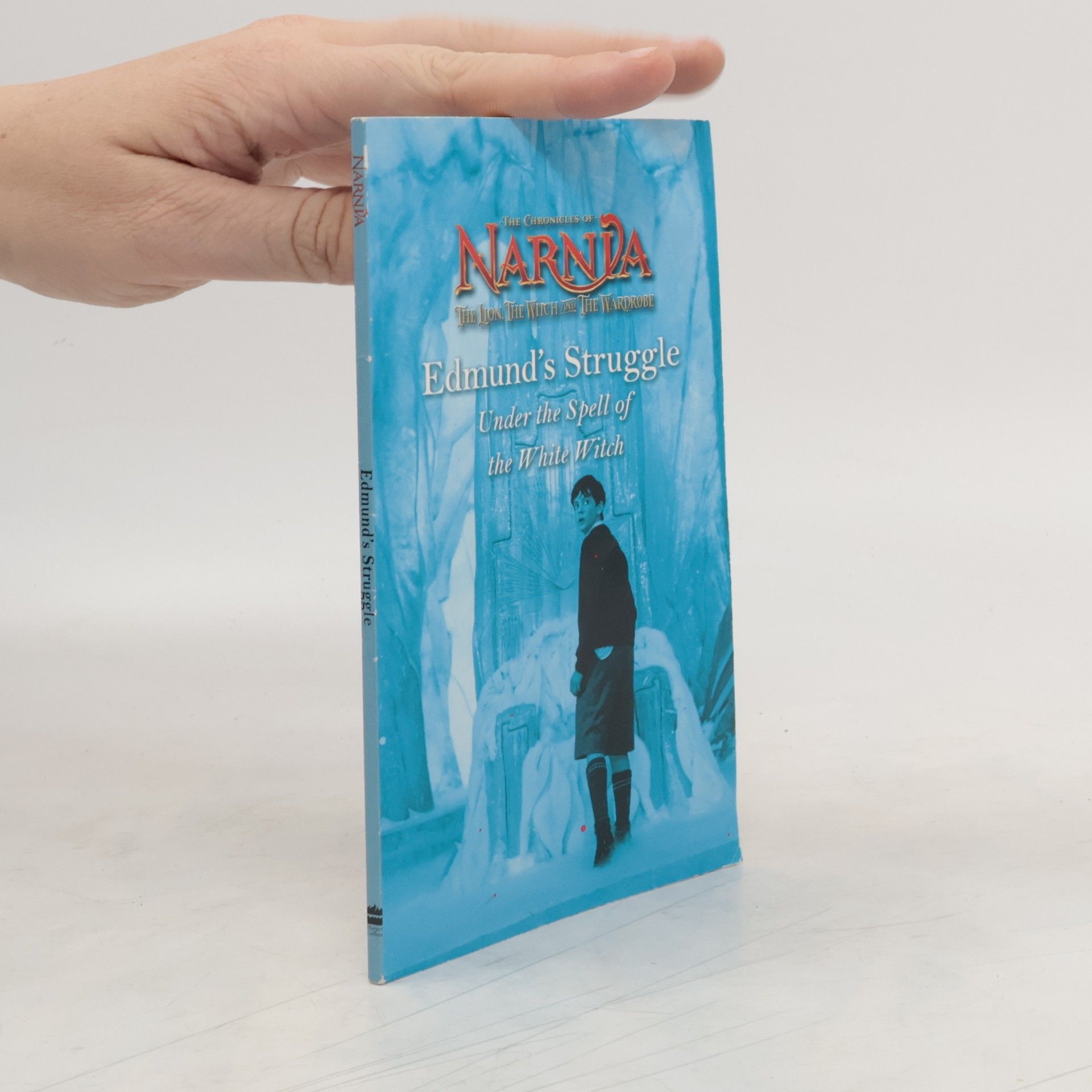 Narnia. Edmund's struggle. Under the spell of the white witch
